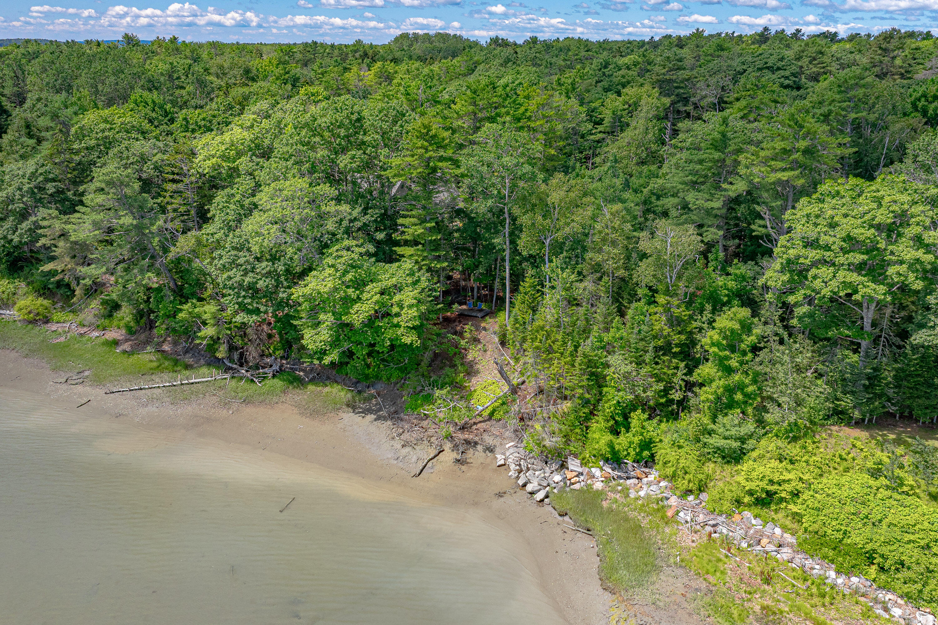 853 Mere Point Road