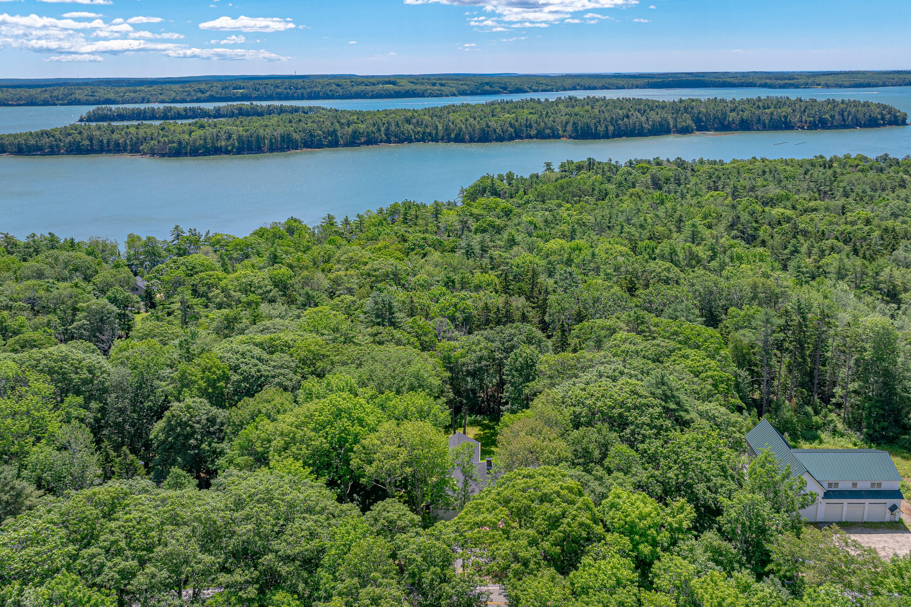 853 Mere Point Road