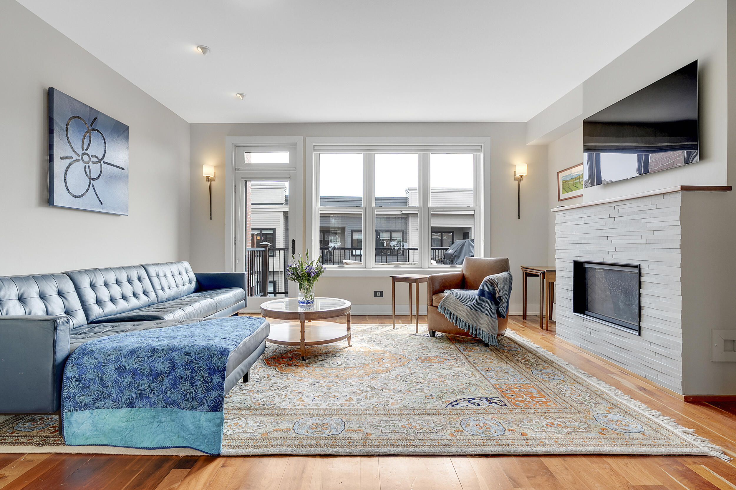 42 Federal Street E