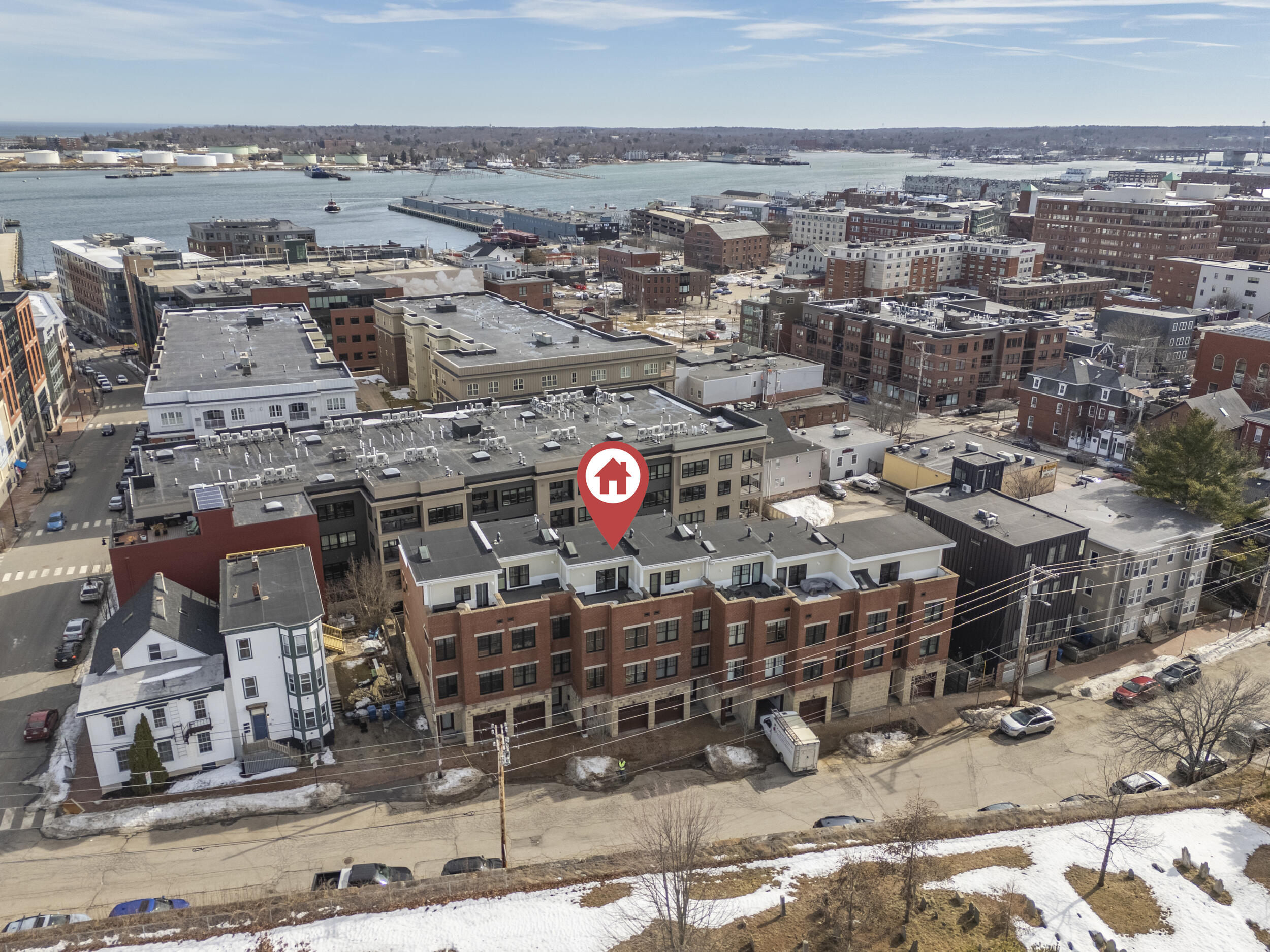 42 Federal Street E