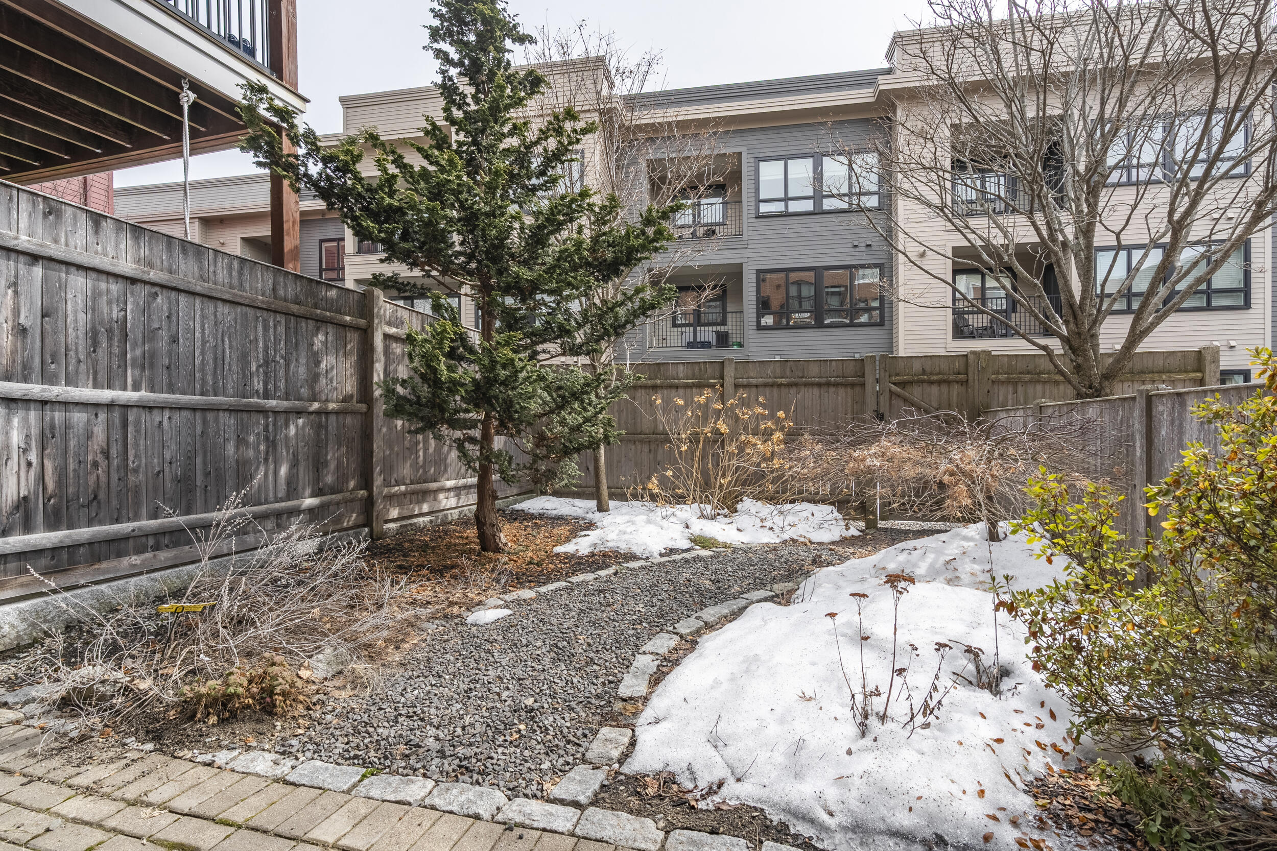 42 Federal Street E