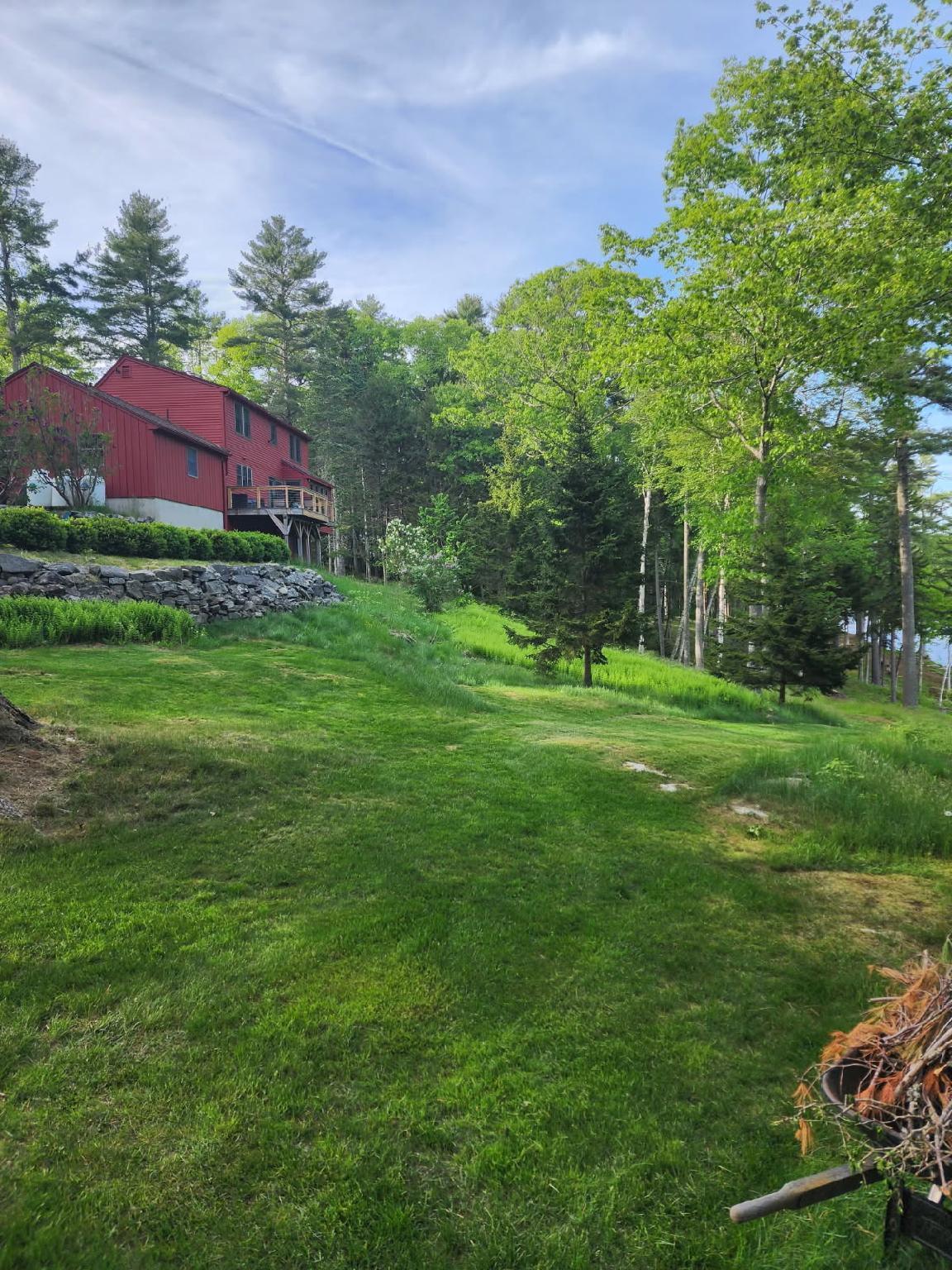 208 Youngs Point Road