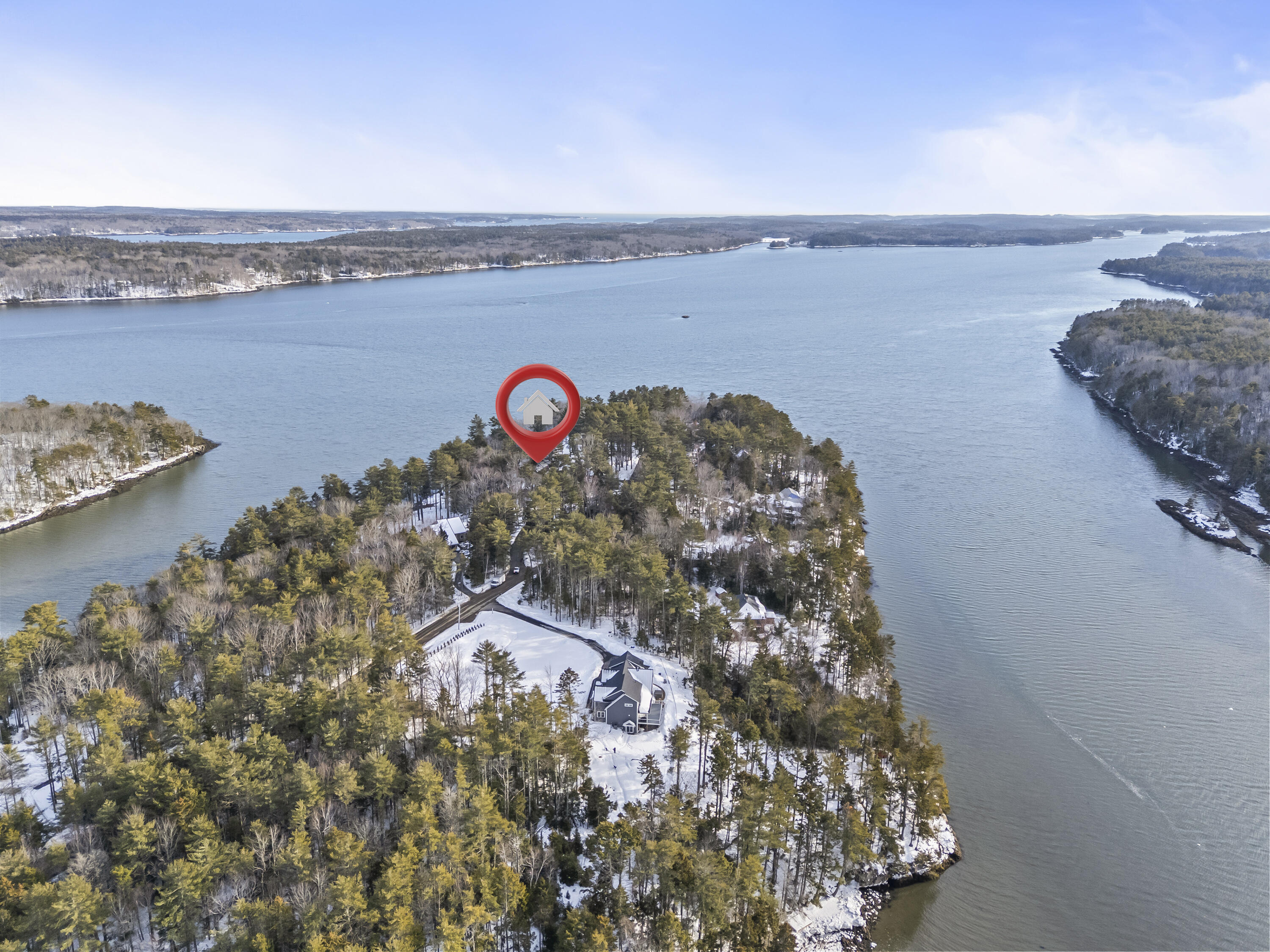 208 Youngs Point Road