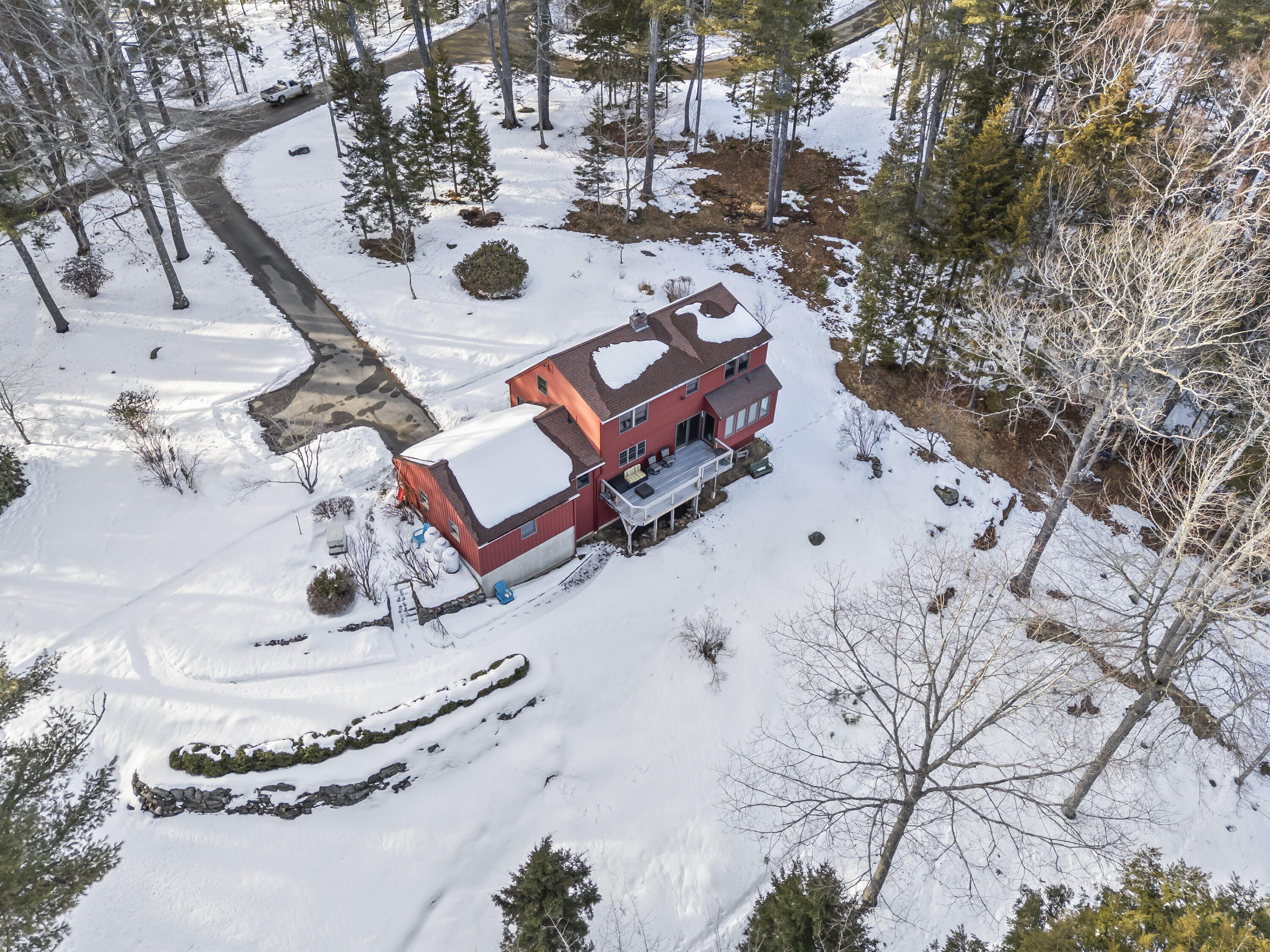 208 Youngs Point Road