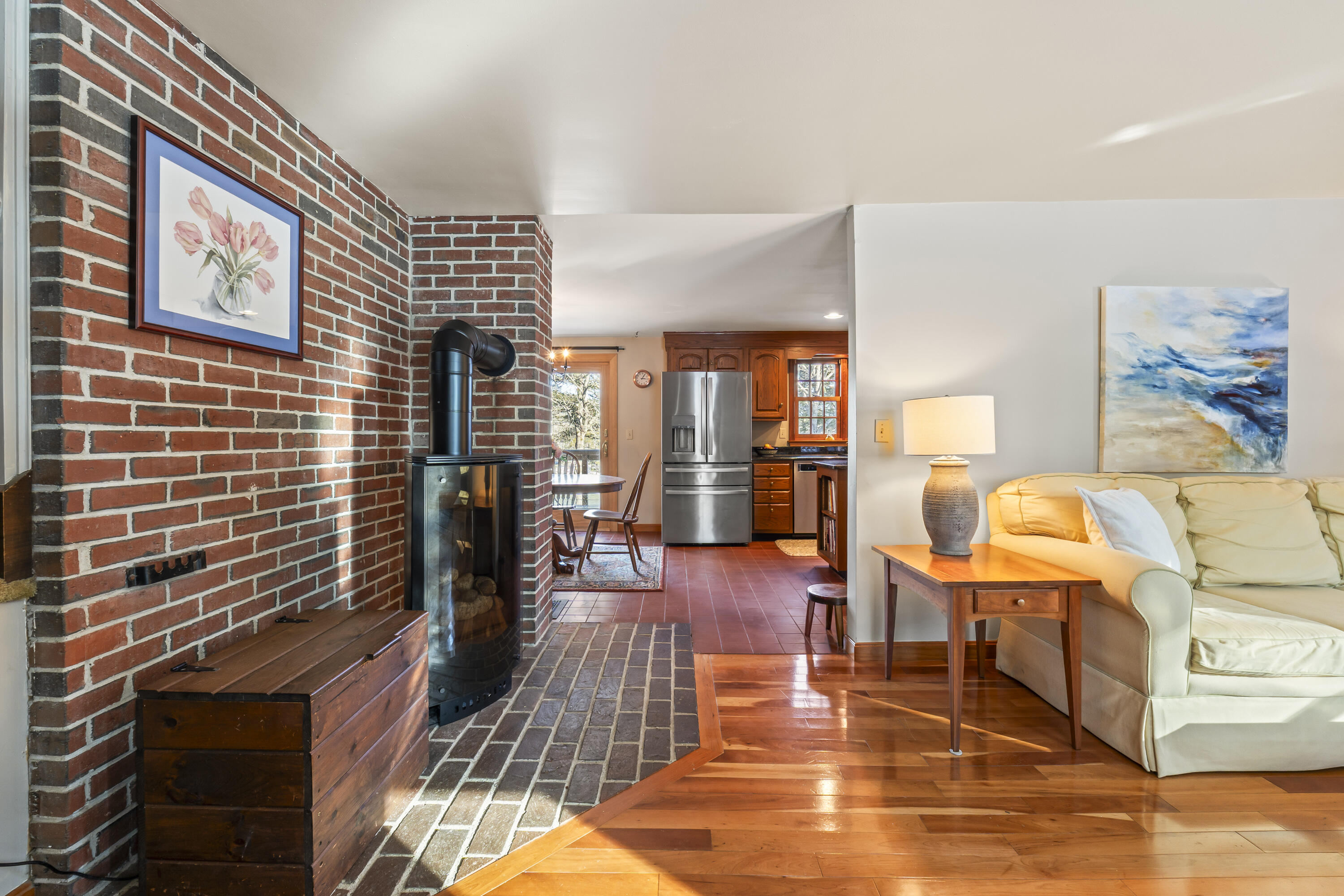 208 Youngs Point Road