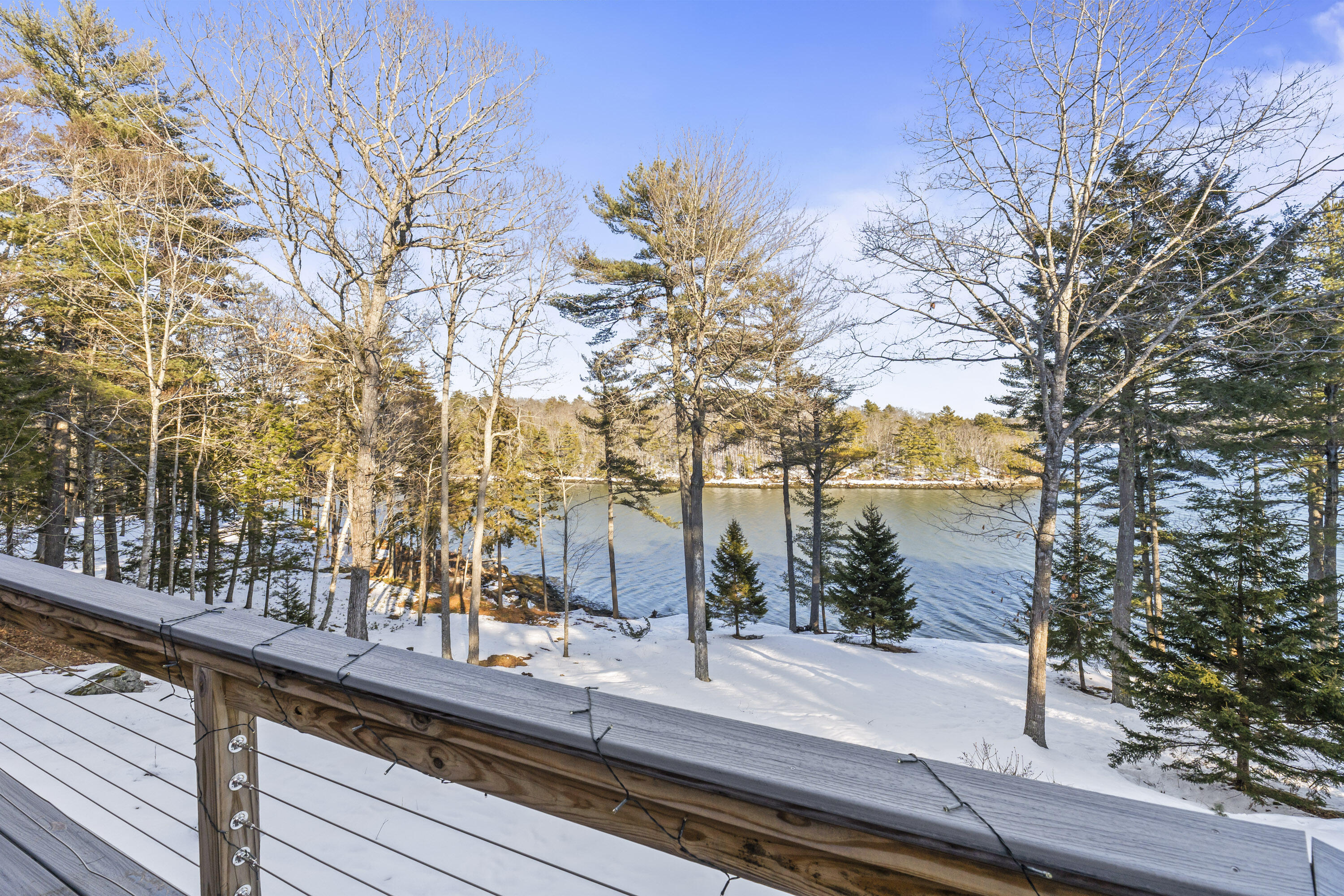 208 Youngs Point Road
