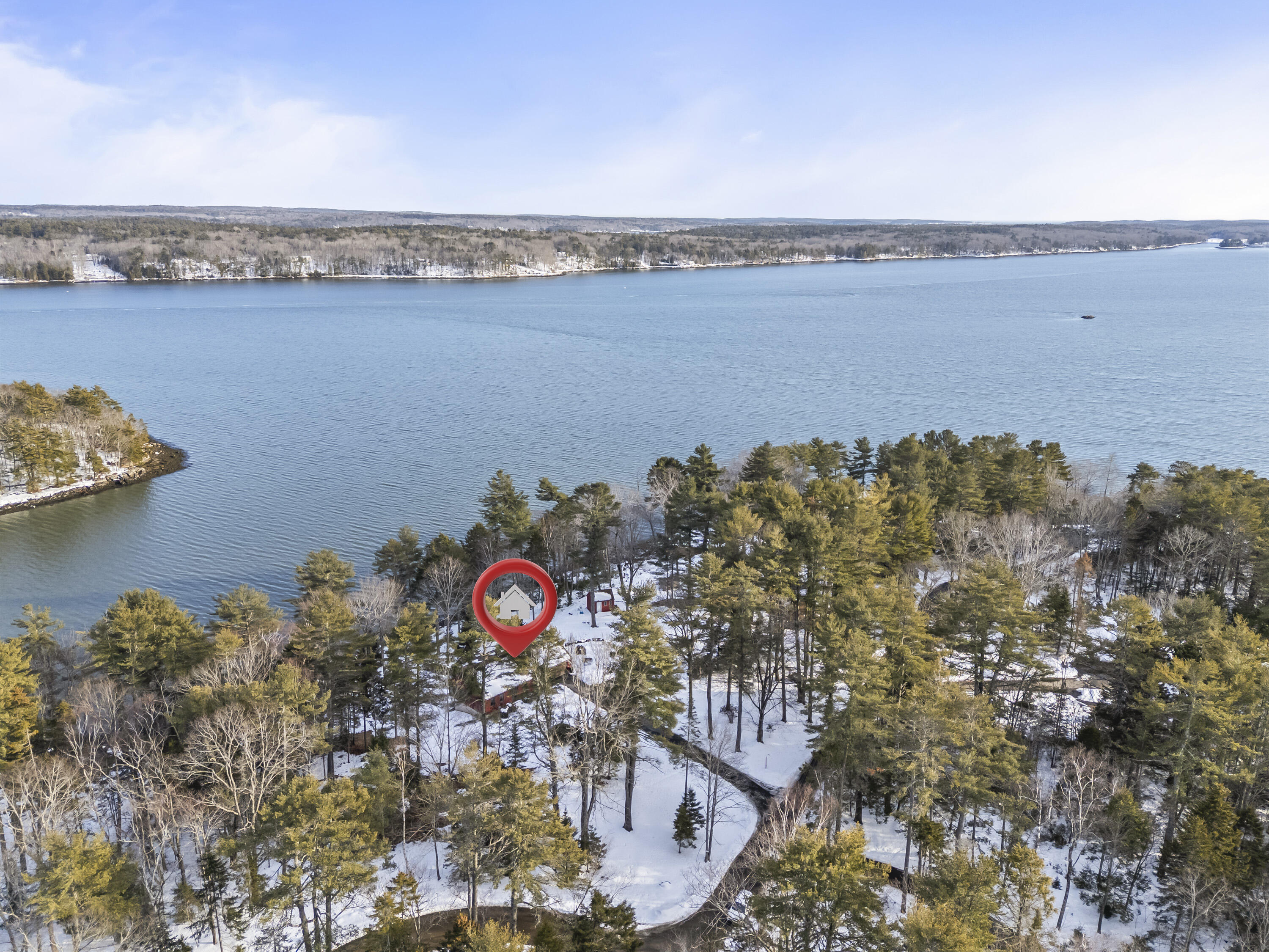 208 Youngs Point Road