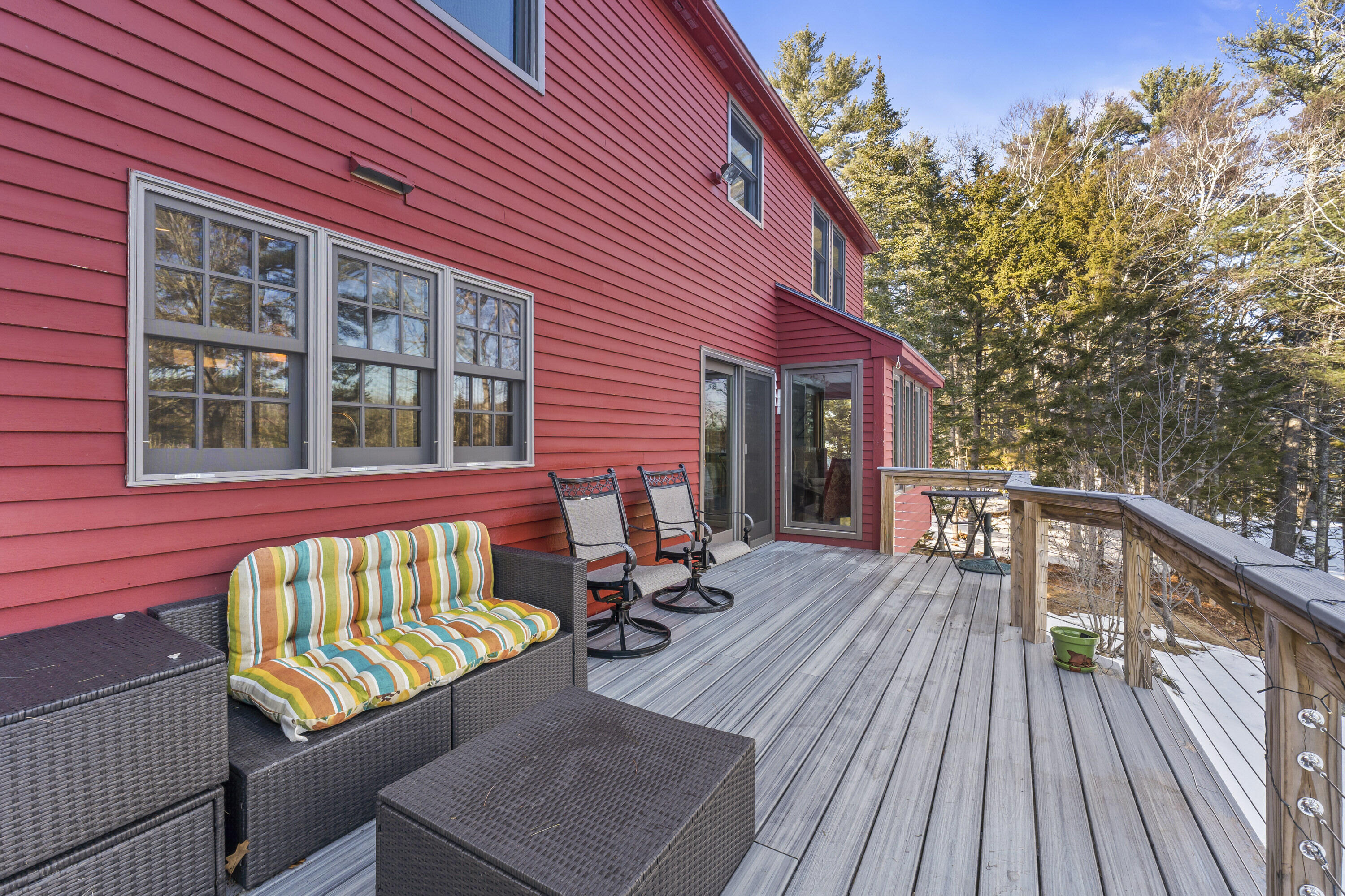 208 Youngs Point Road