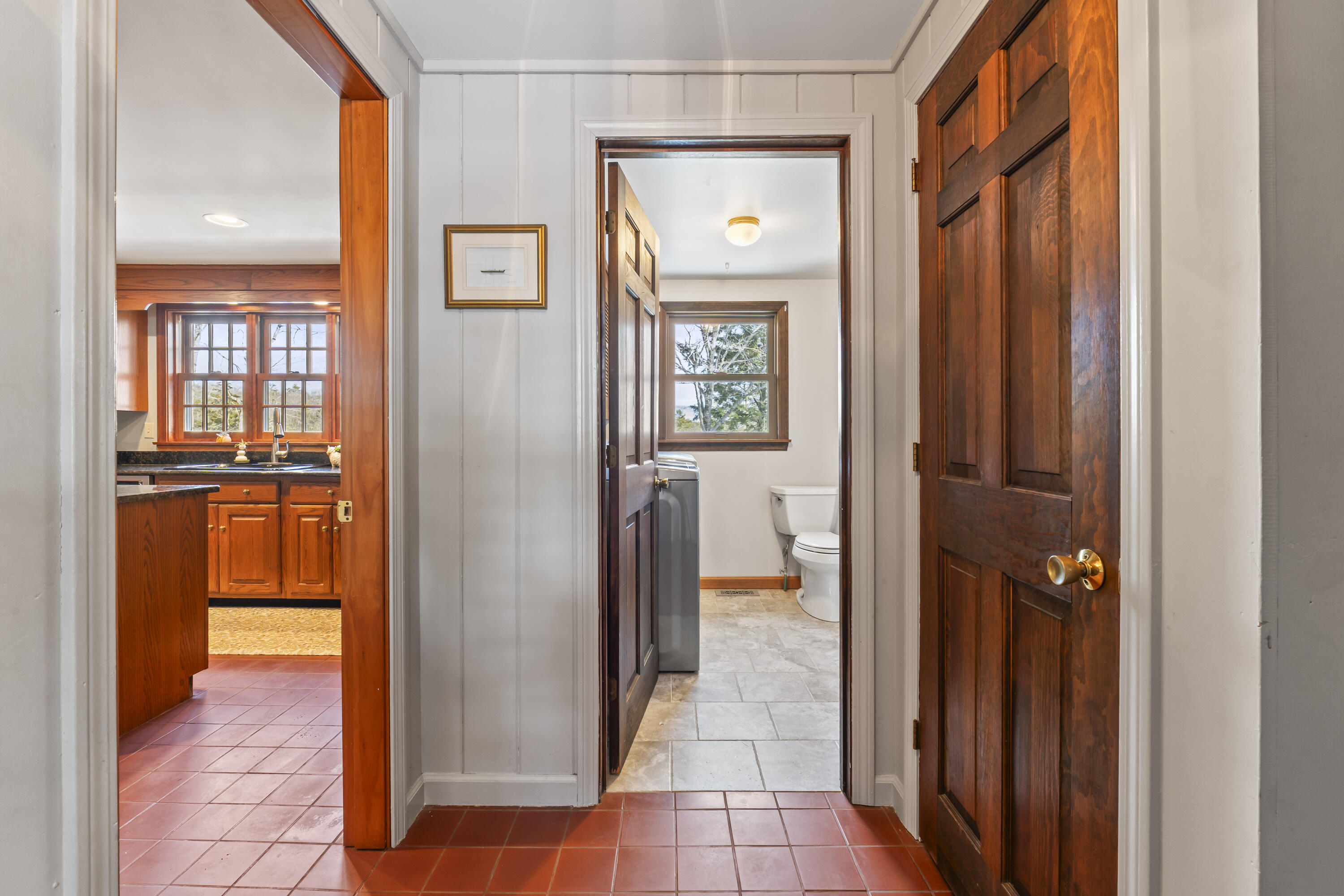 208 Youngs Point Road