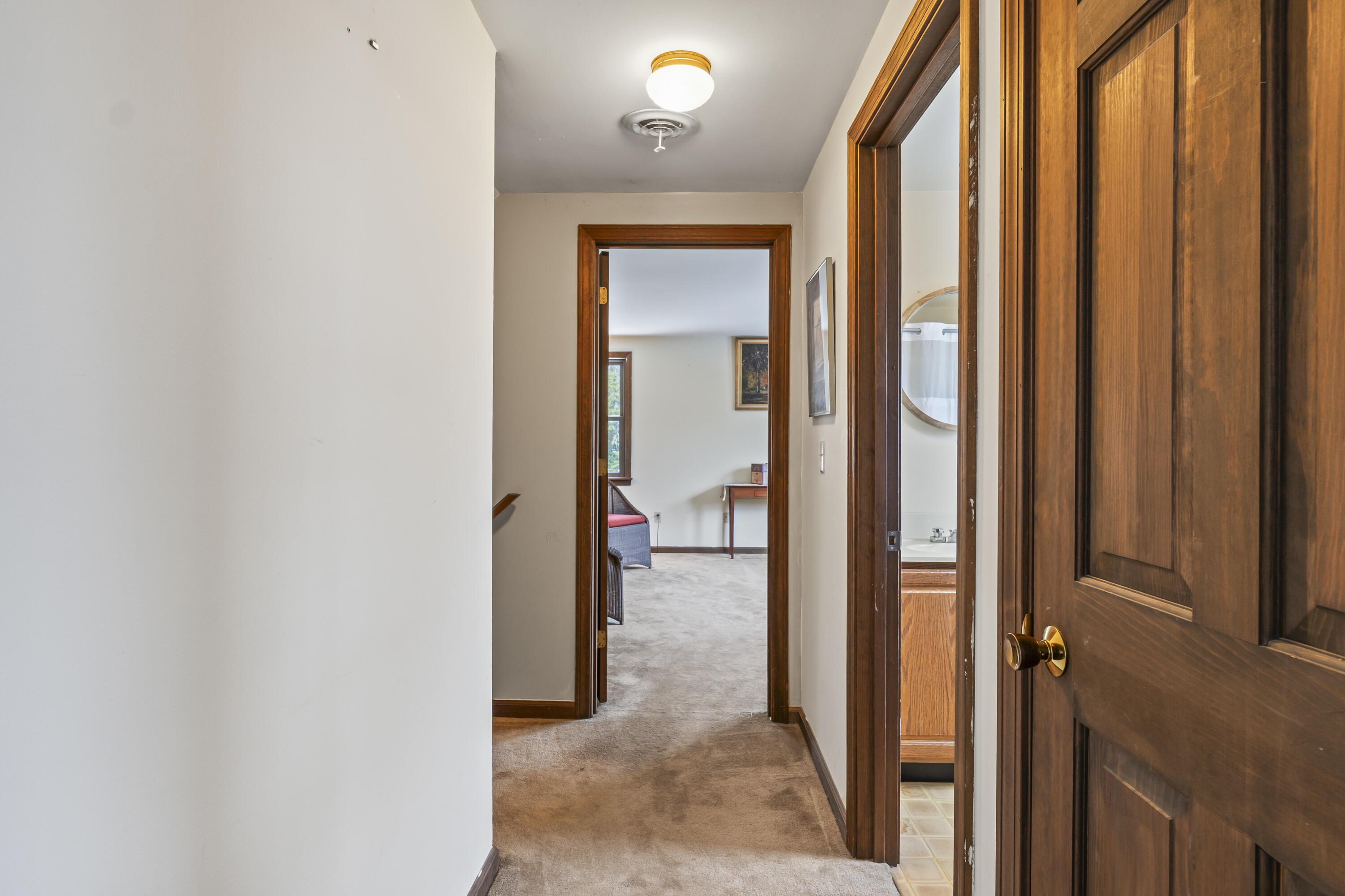 208 Youngs Point Road