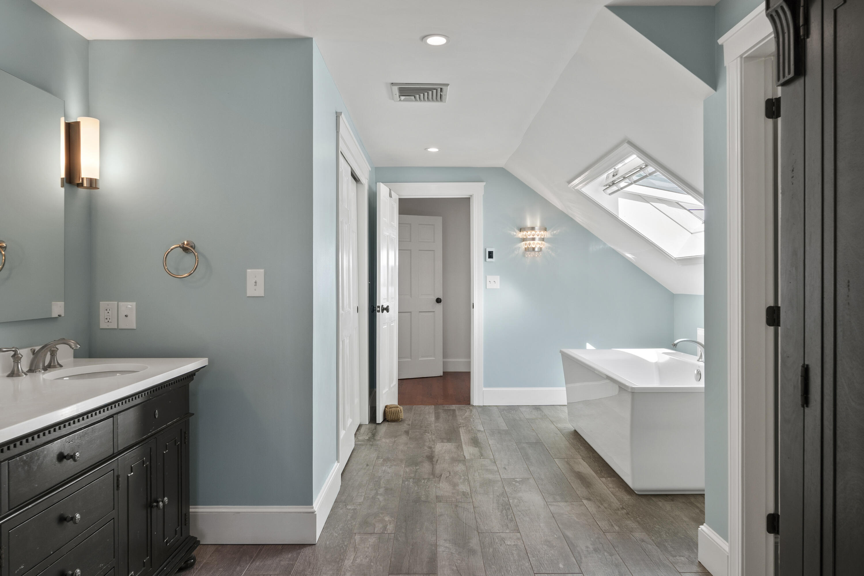 19 Salt Spray Lane