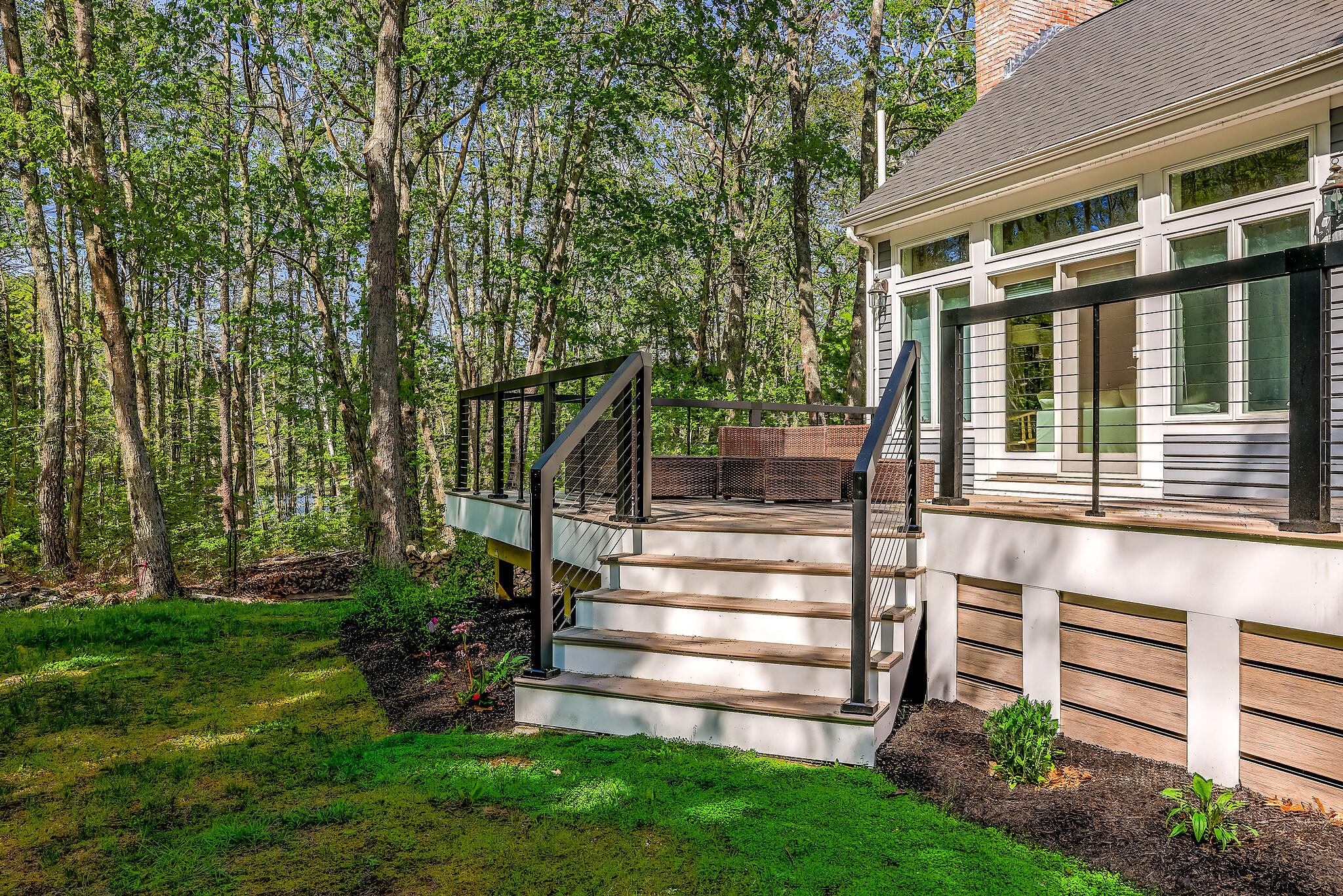 18 Ledgewater Drive