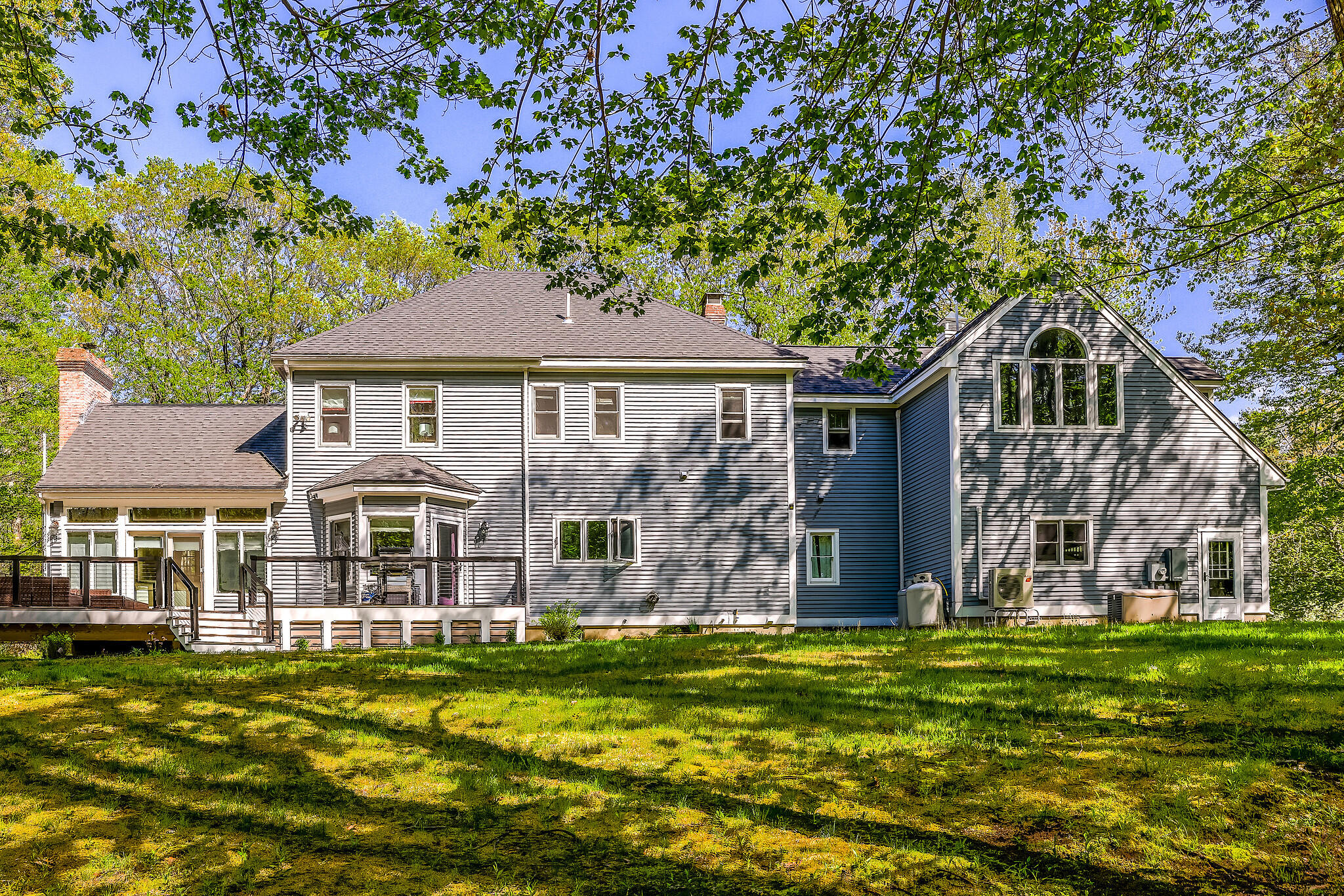 18 Ledgewater Drive