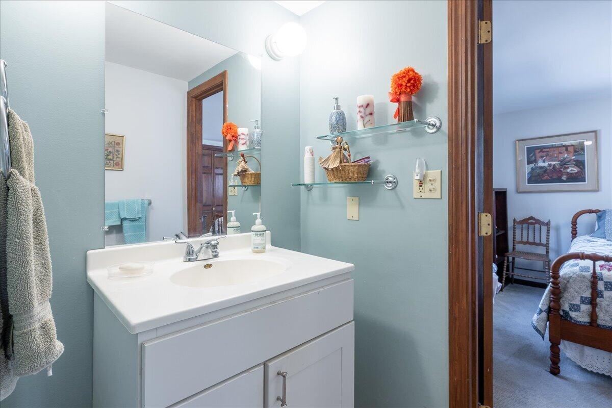 50 Woodledge Lane