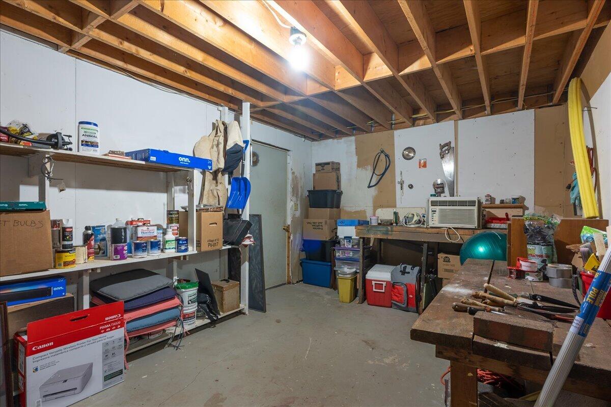 50 Woodledge Lane