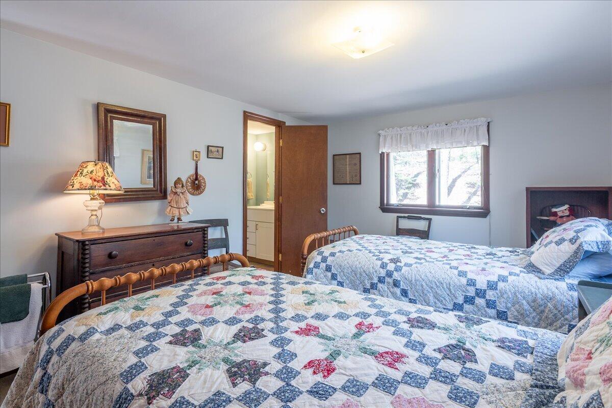 50 Woodledge Lane