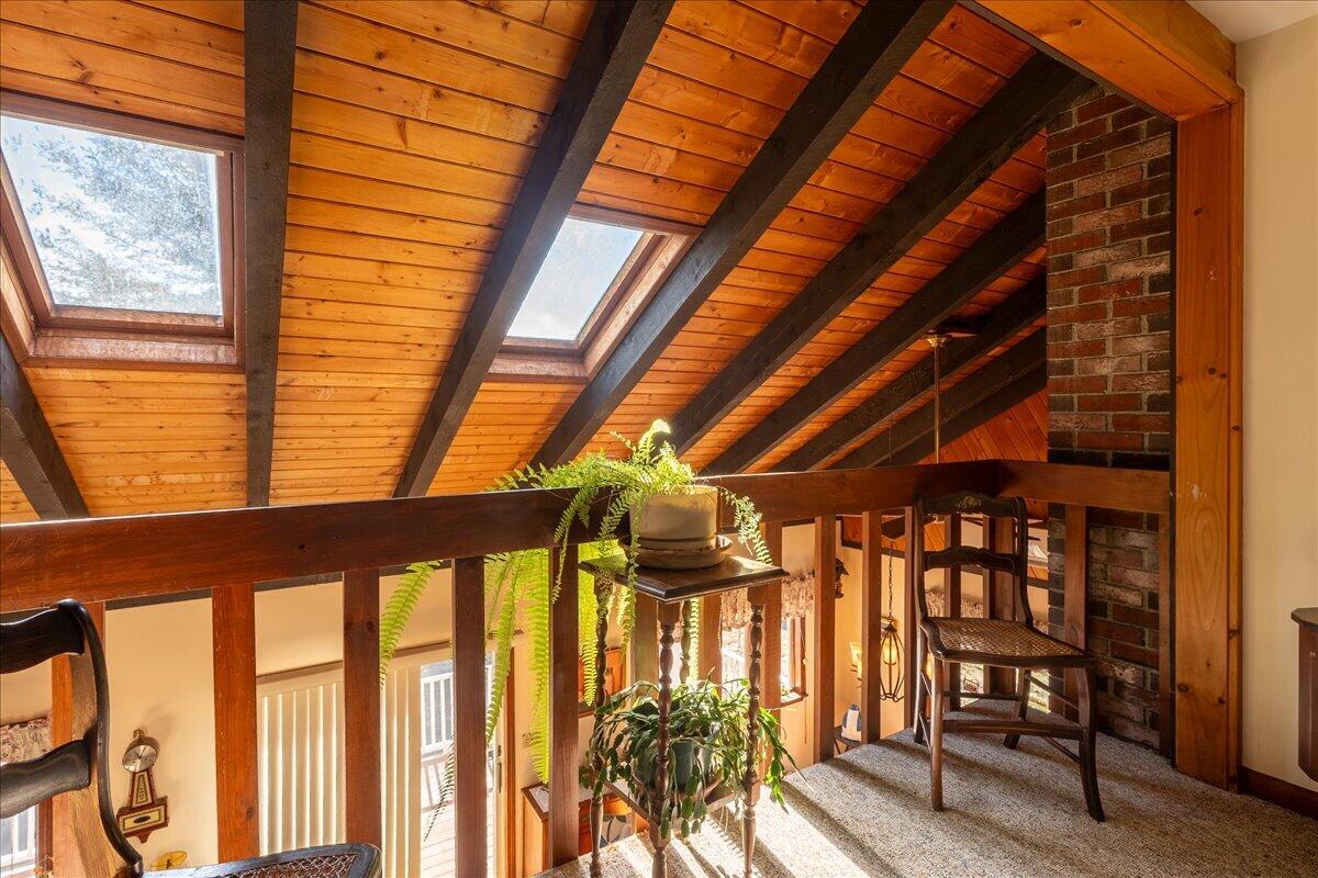 50 Woodledge Lane