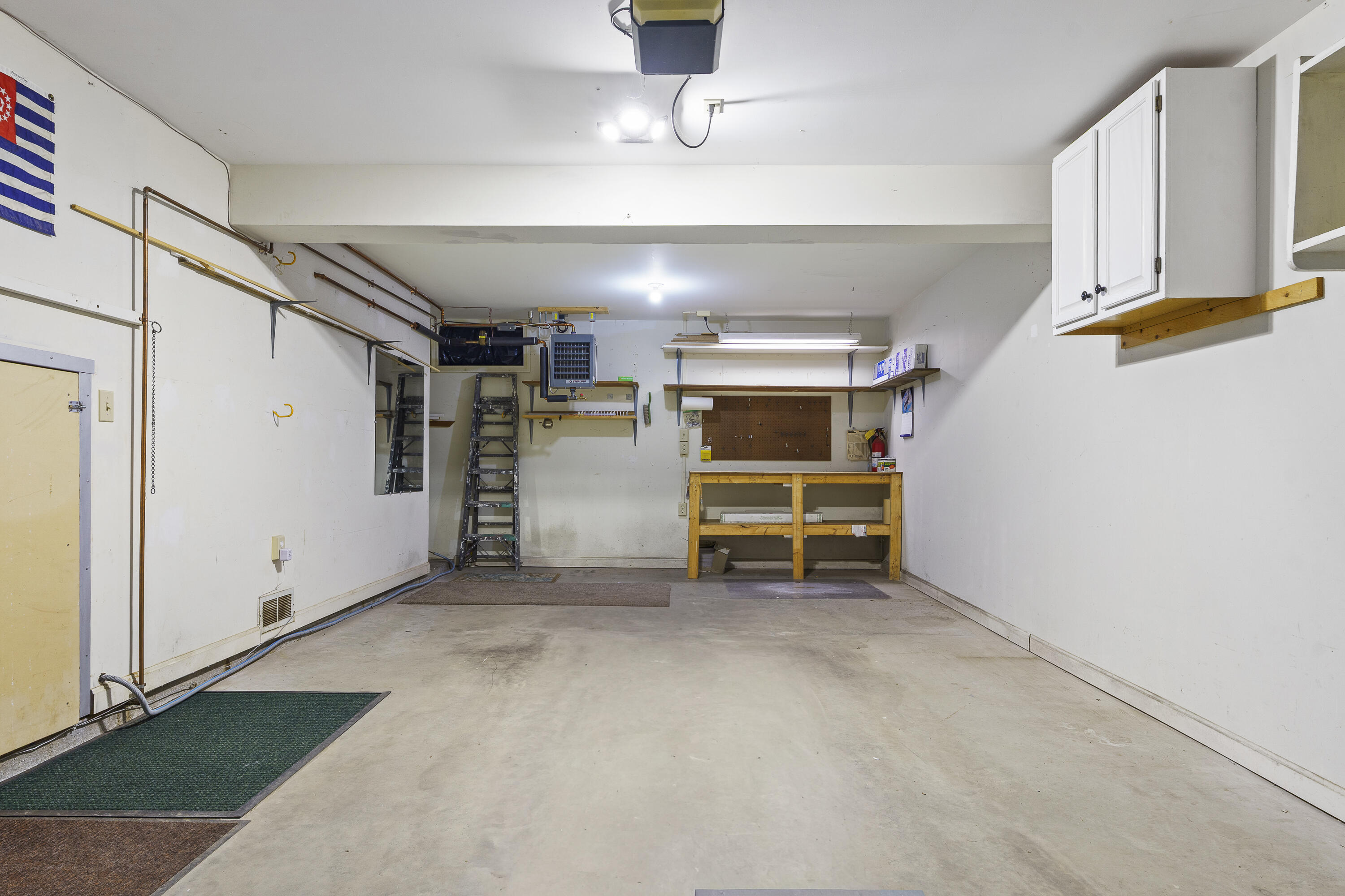 5 Village Court 5