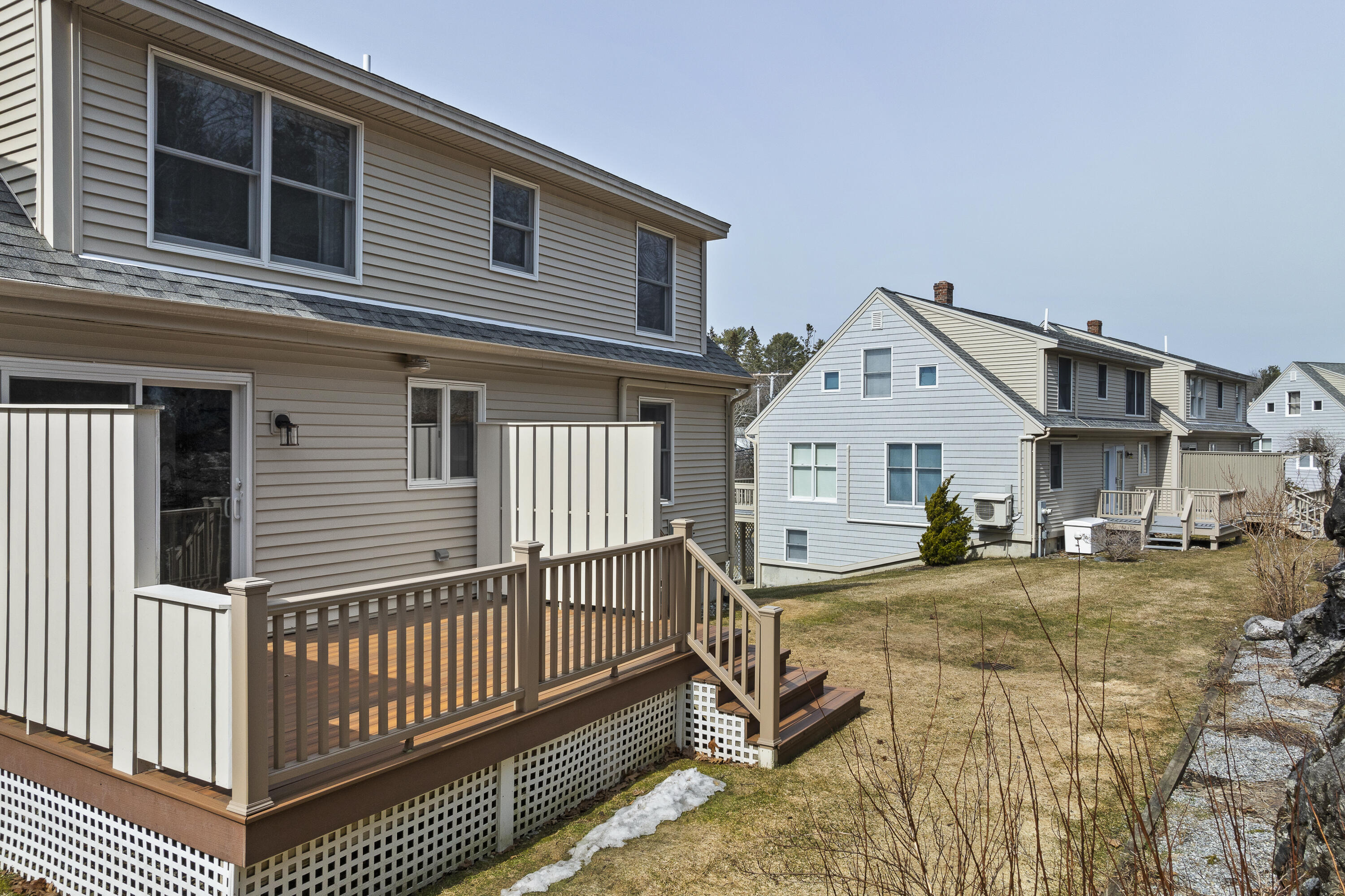 5 Village Court 5