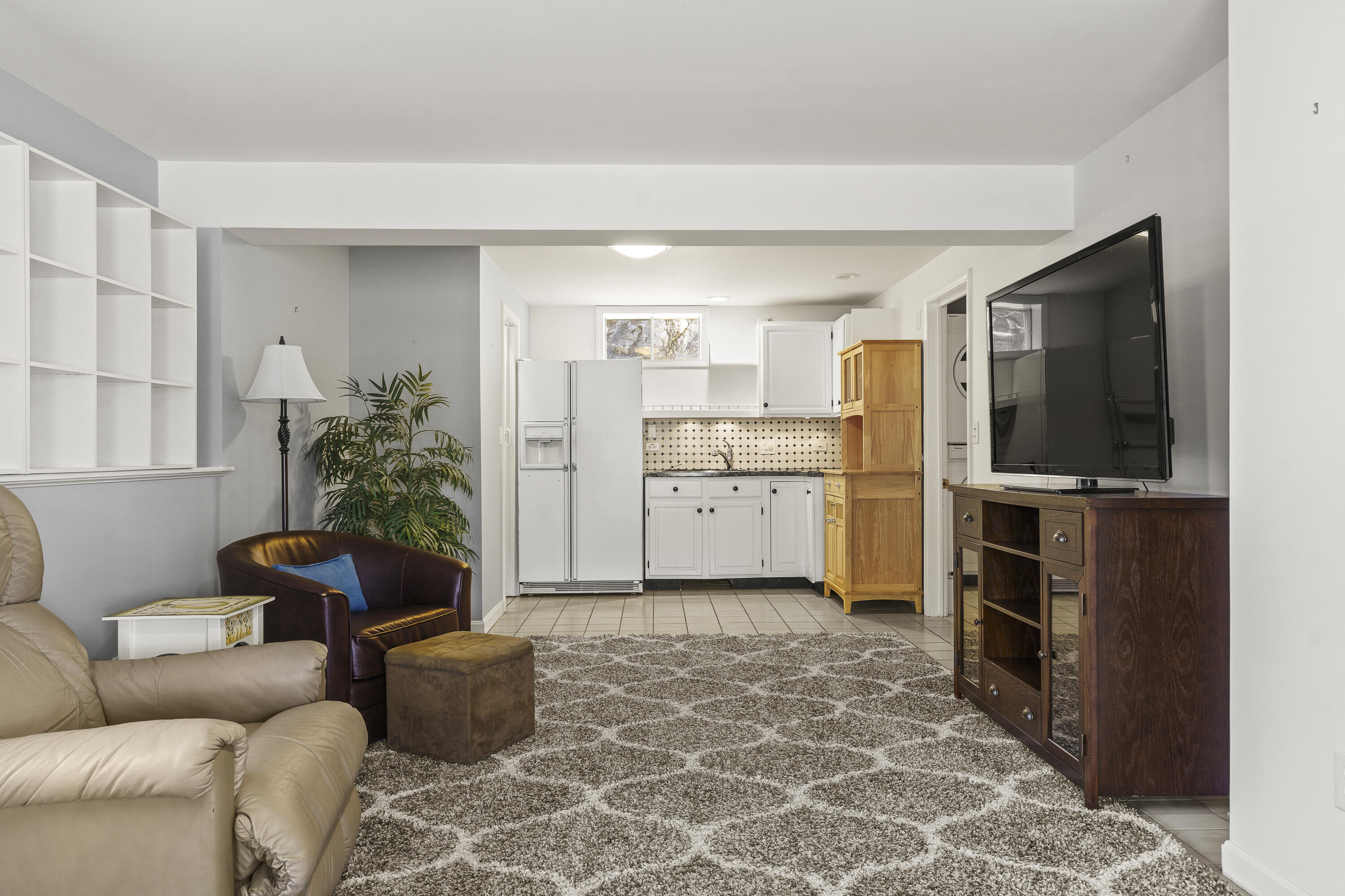 5 Village Court 5
