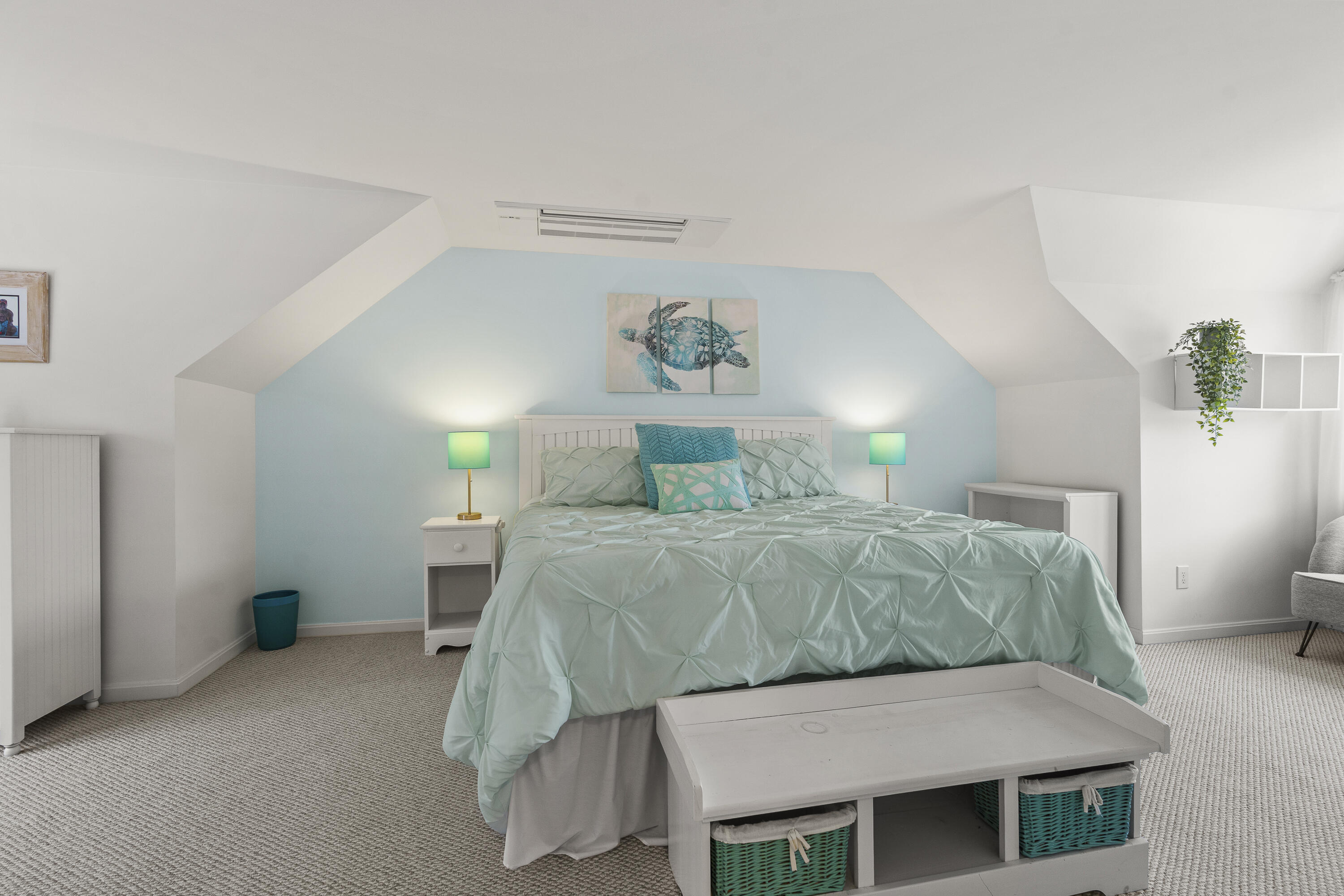 5 Village Court 5