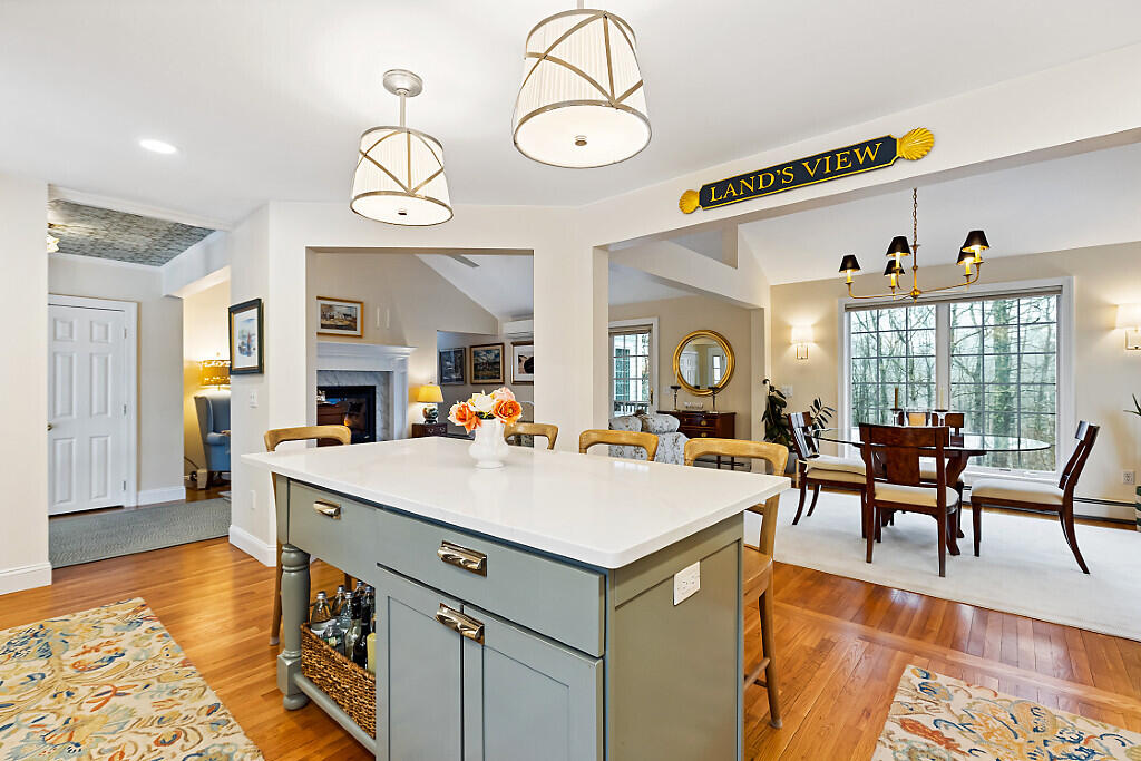 44 Island View Lane