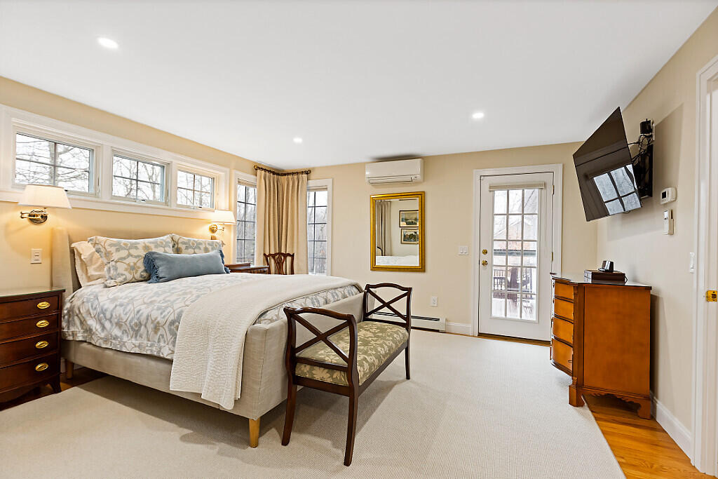 44 Island View Lane
