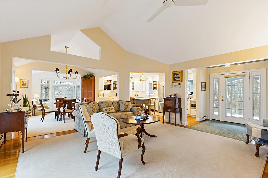 44 Island View Lane