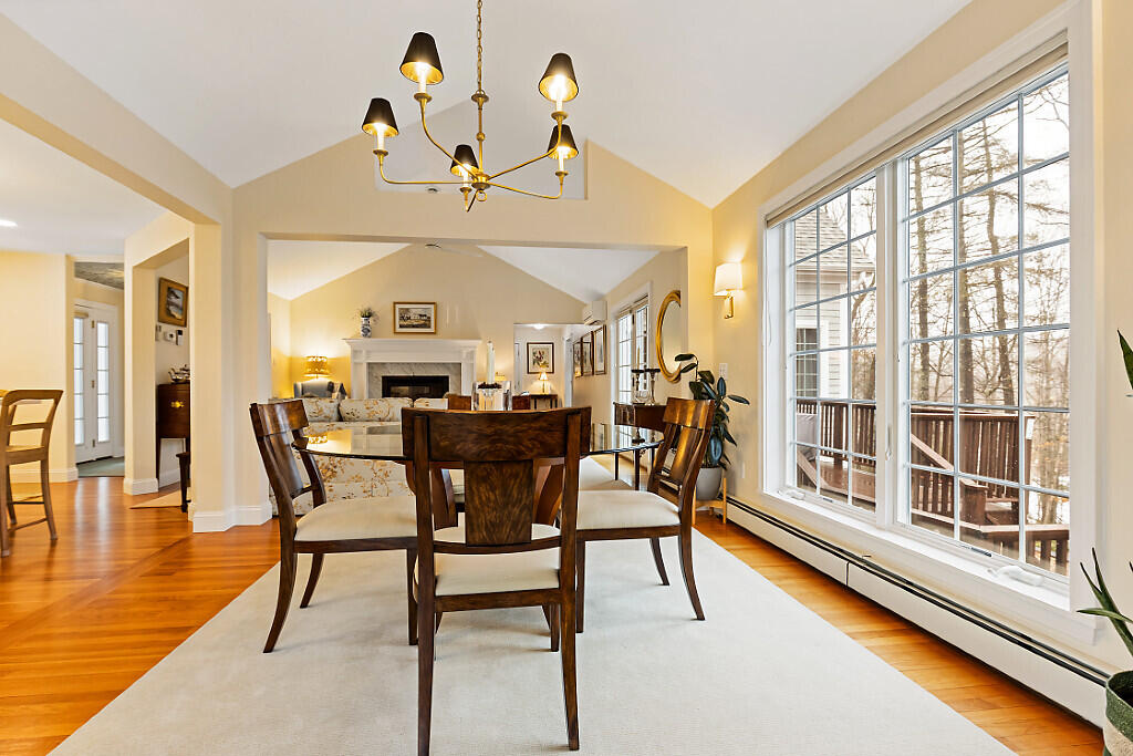 44 Island View Lane