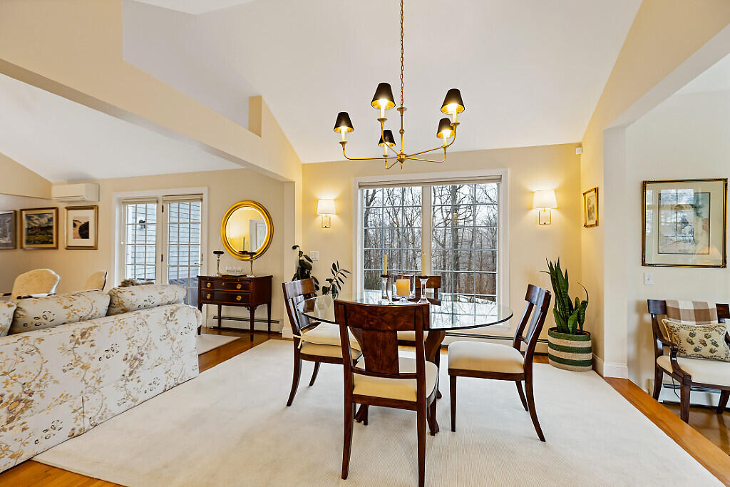 44 Island View Lane