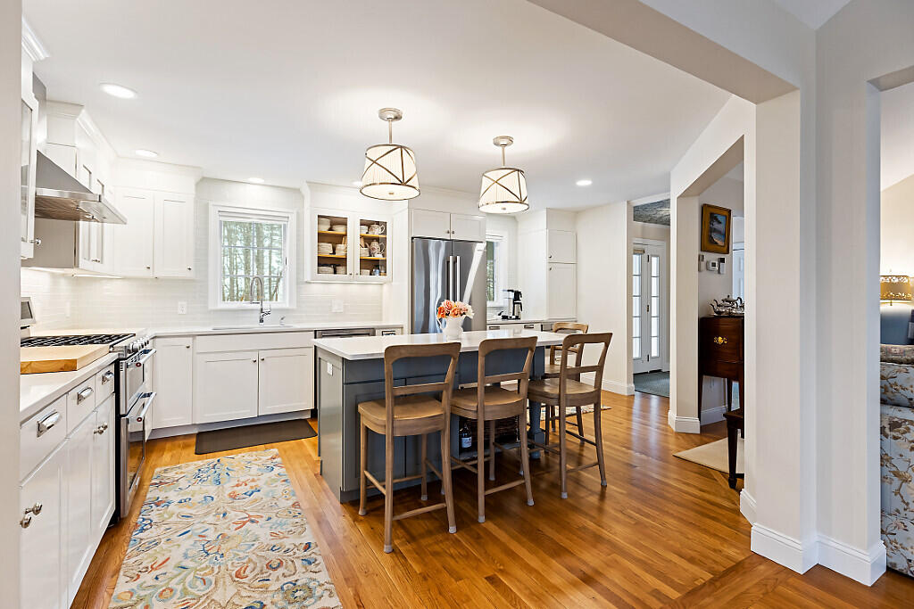 44 Island View Lane
