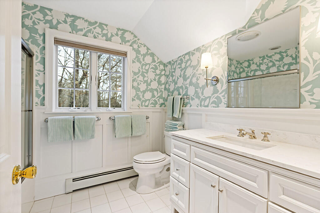 44 Island View Lane