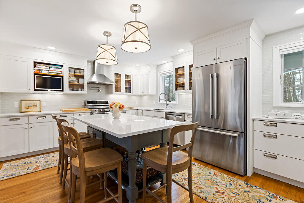 44 Island View Lane