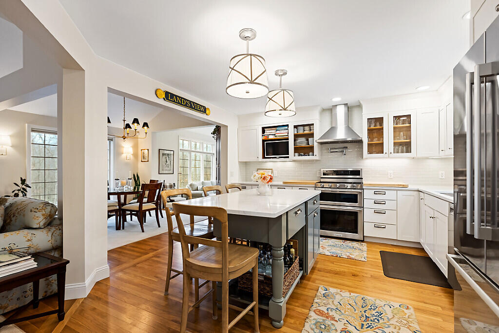 44 Island View Lane