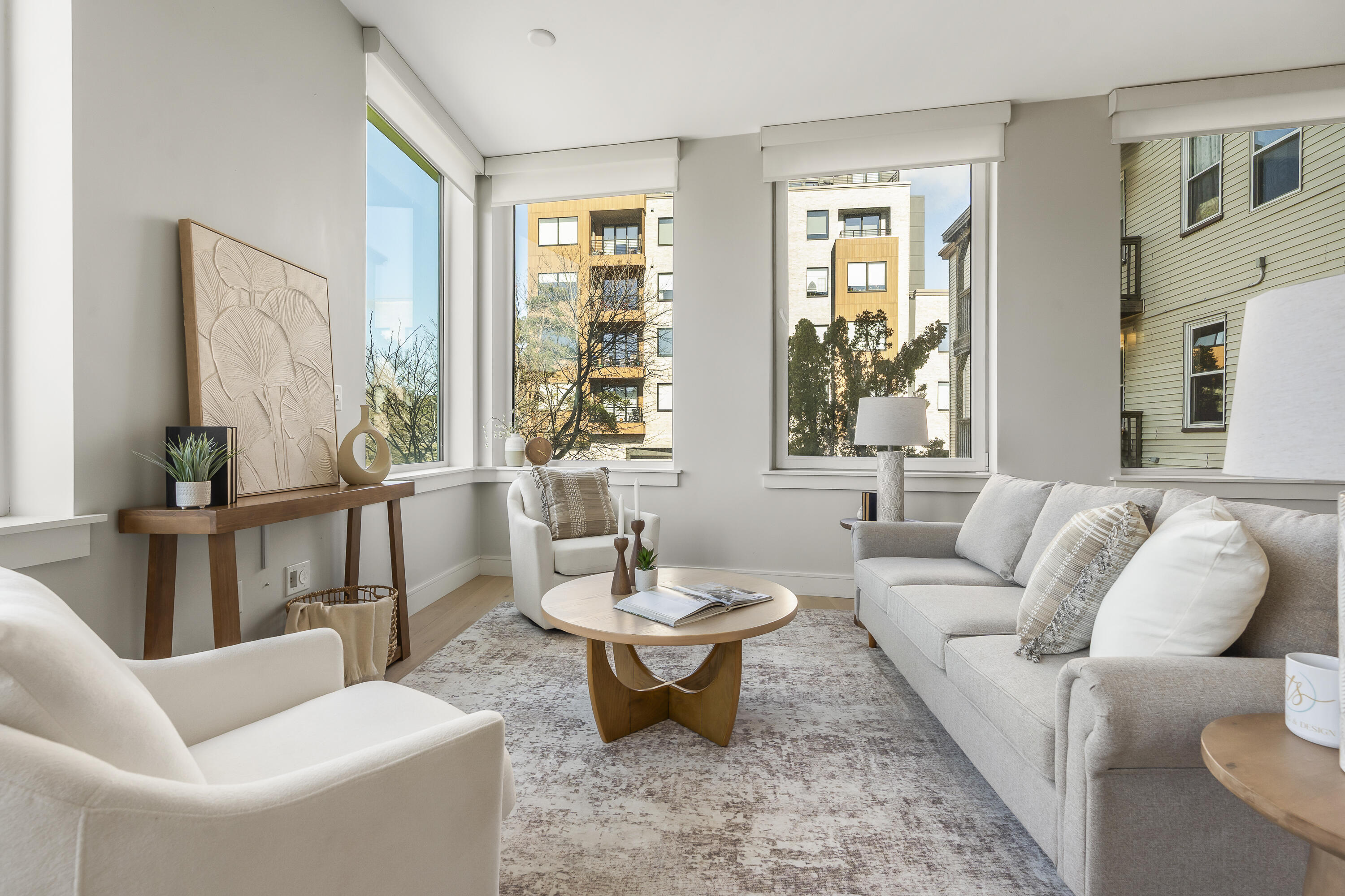 167 Newbury Street 206