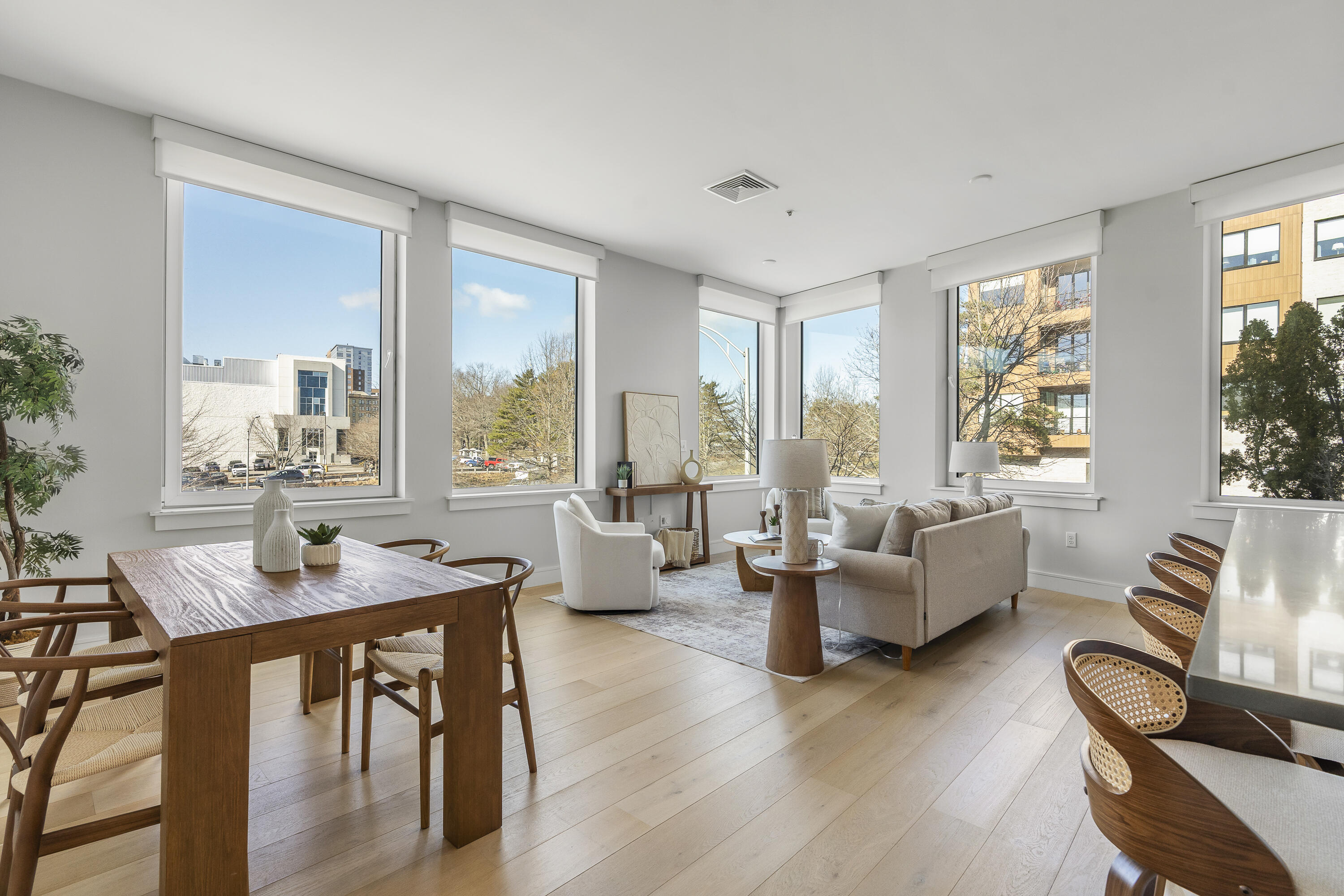 167 Newbury Street 206