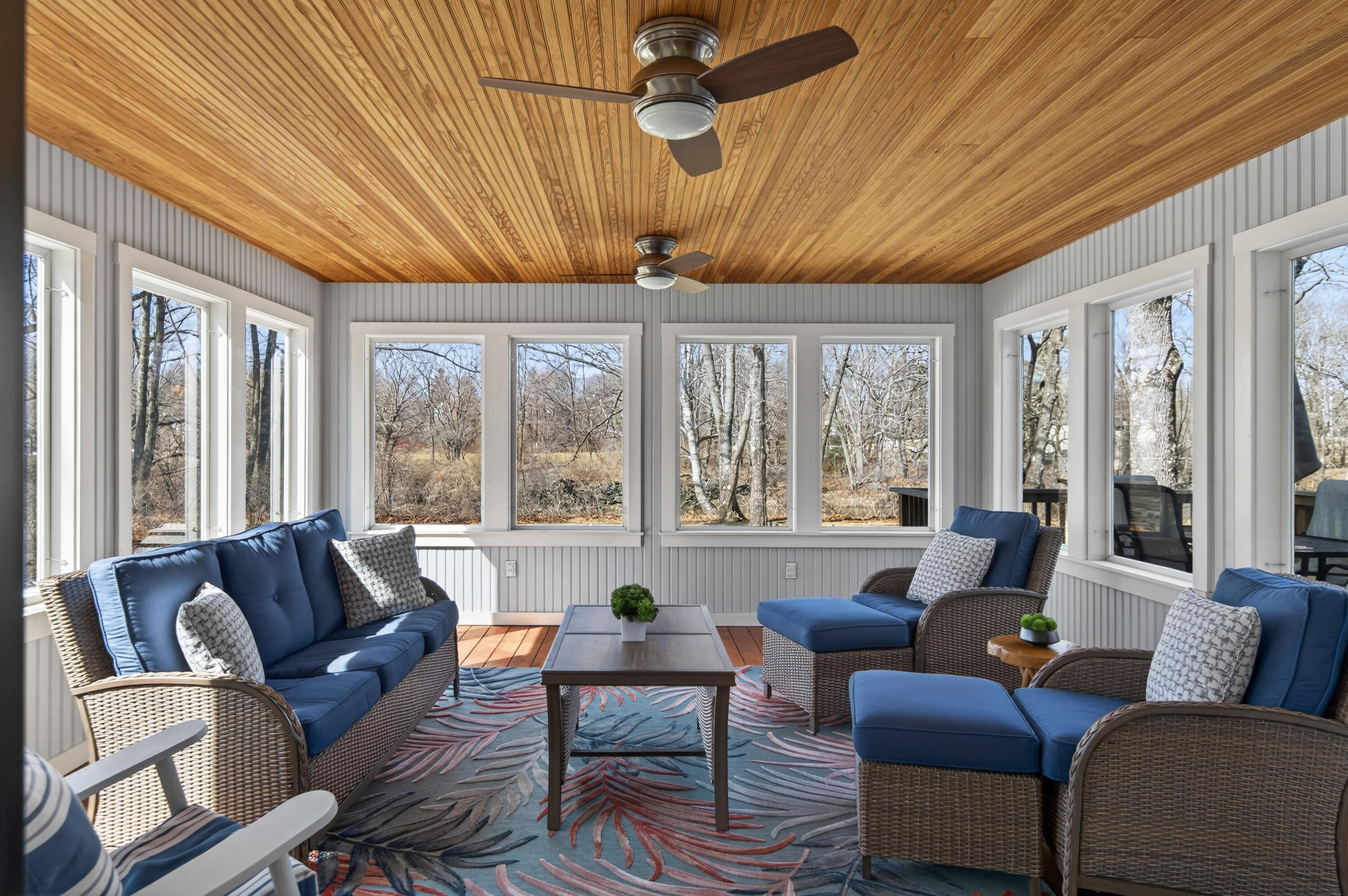 20 Island Park
