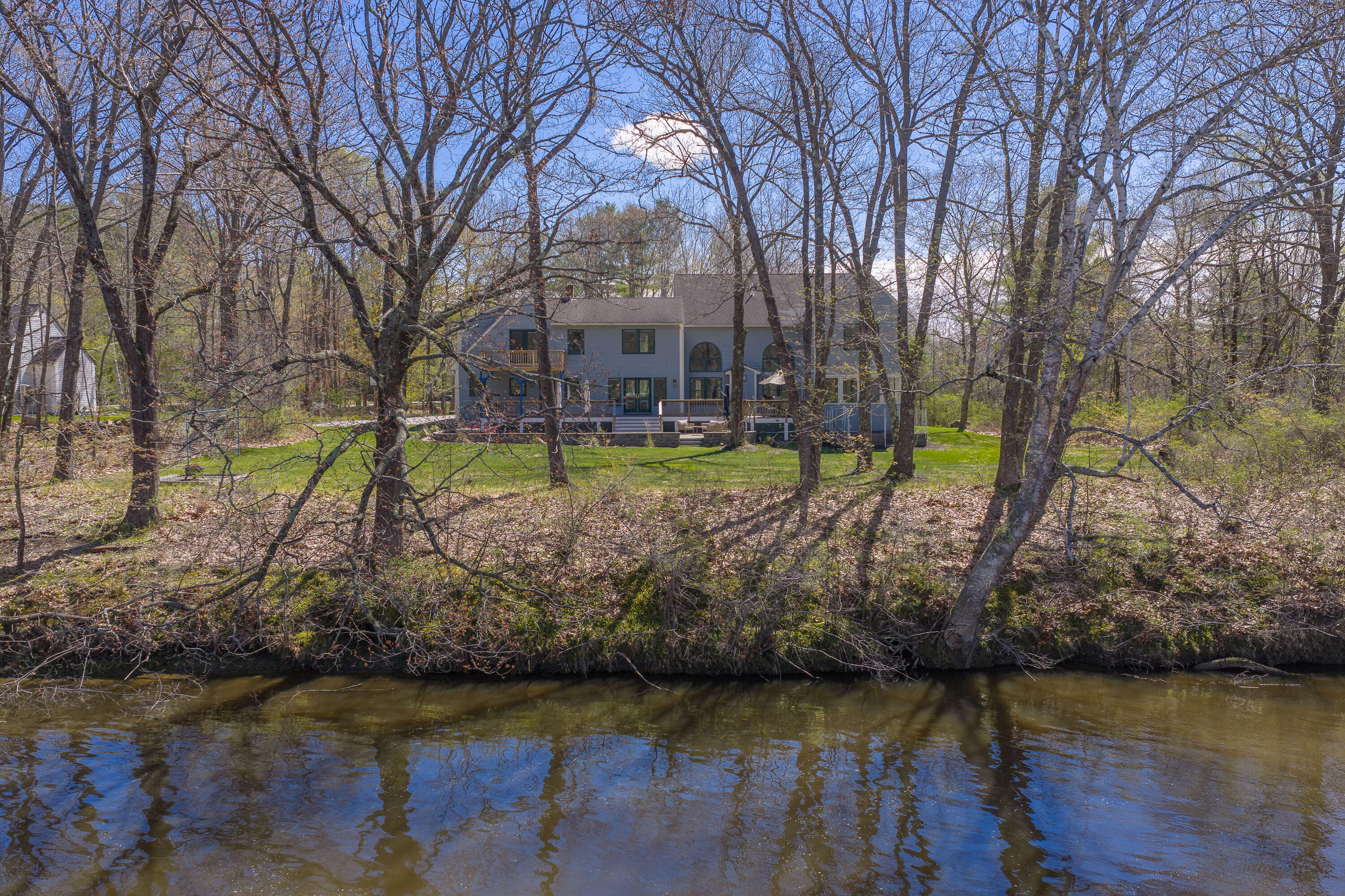20 Island Park