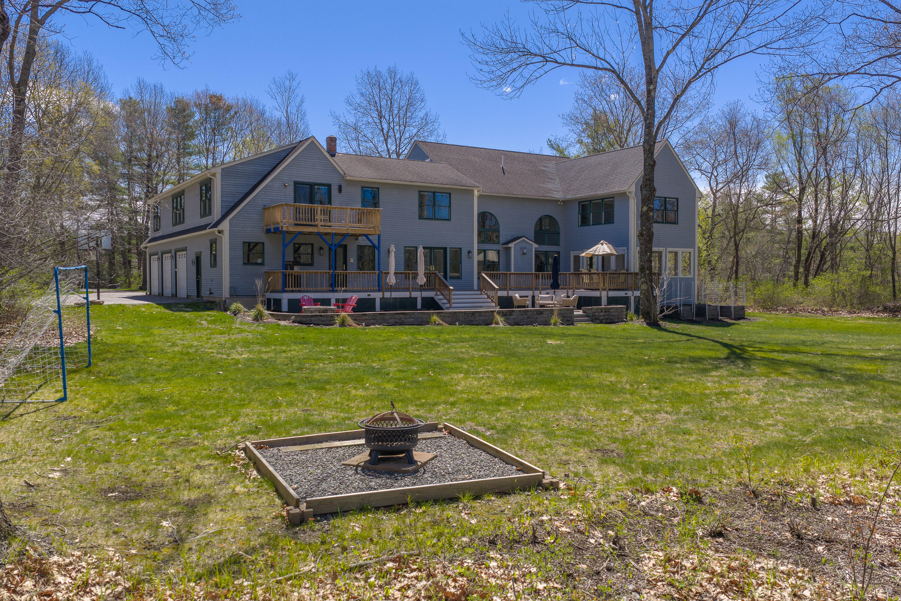 20 Island Park