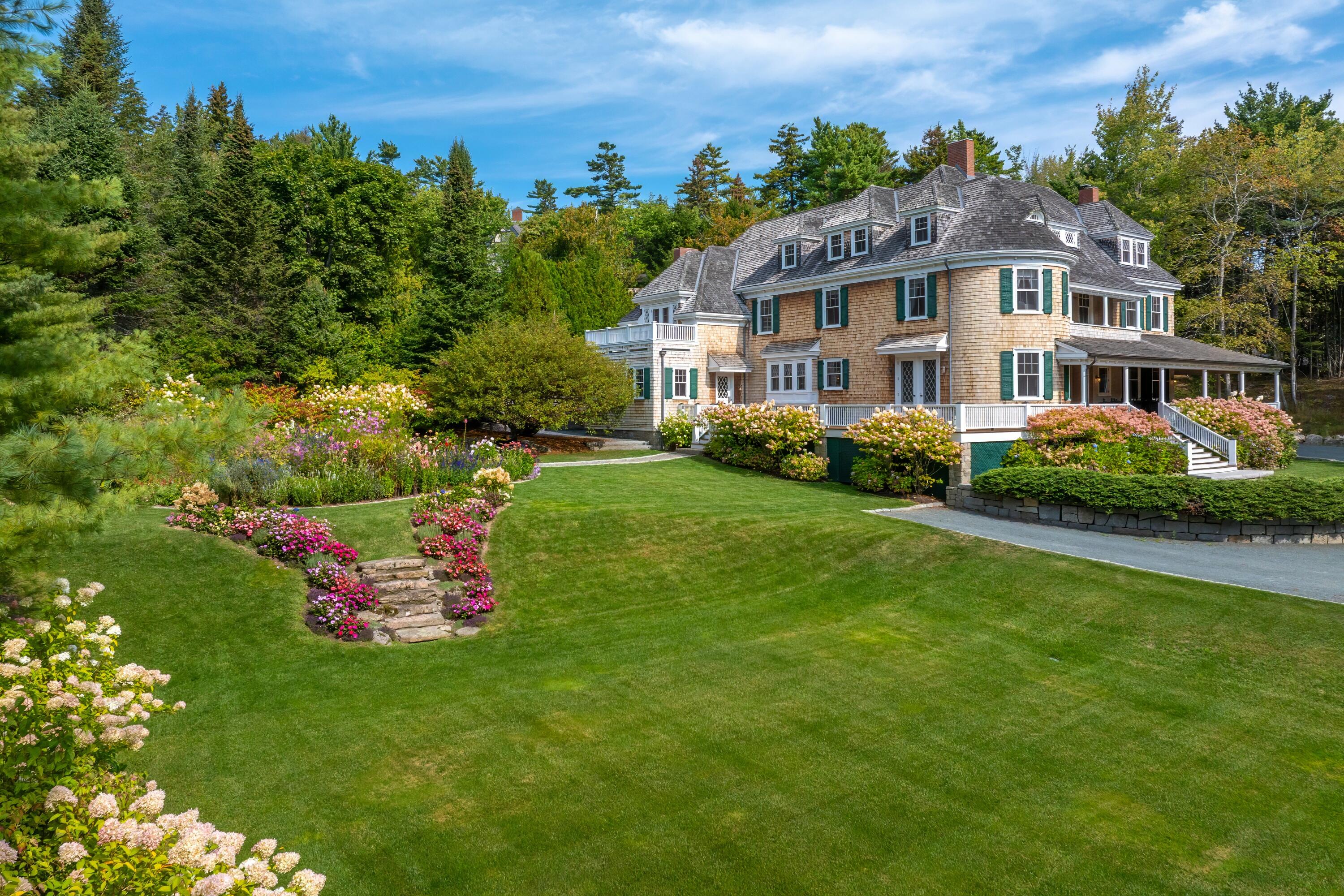 28 Harborside Rd, Northeast Hbr
