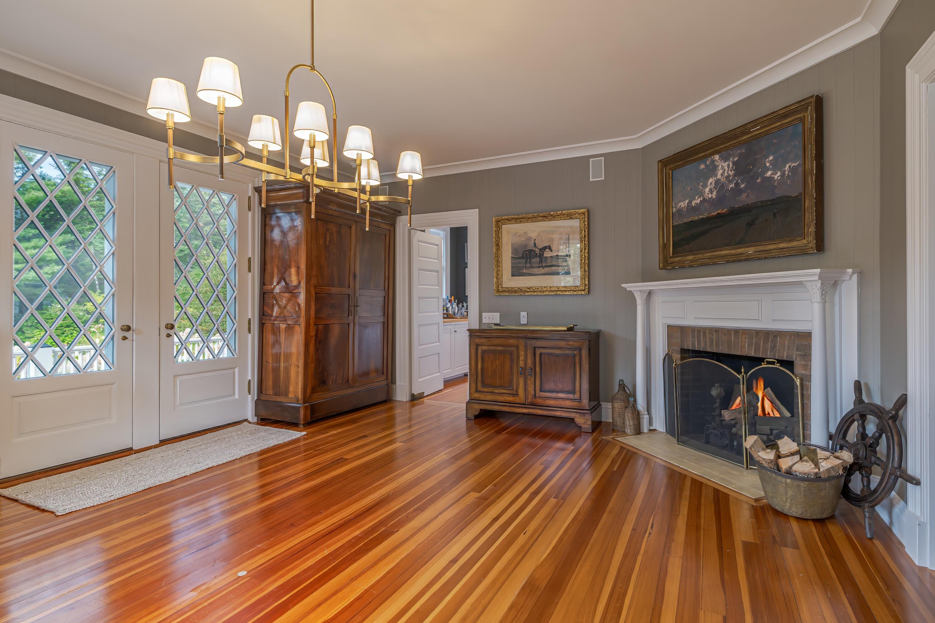 28 Harborside Rd, Northeast Hbr