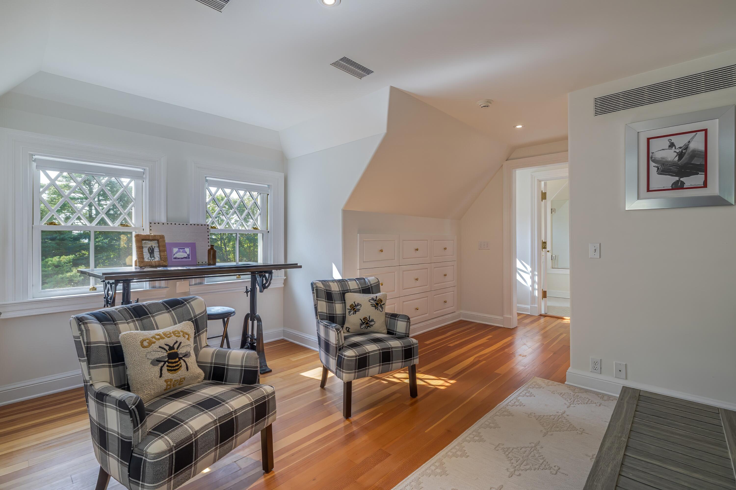 28 Harborside Rd, Northeast Hbr