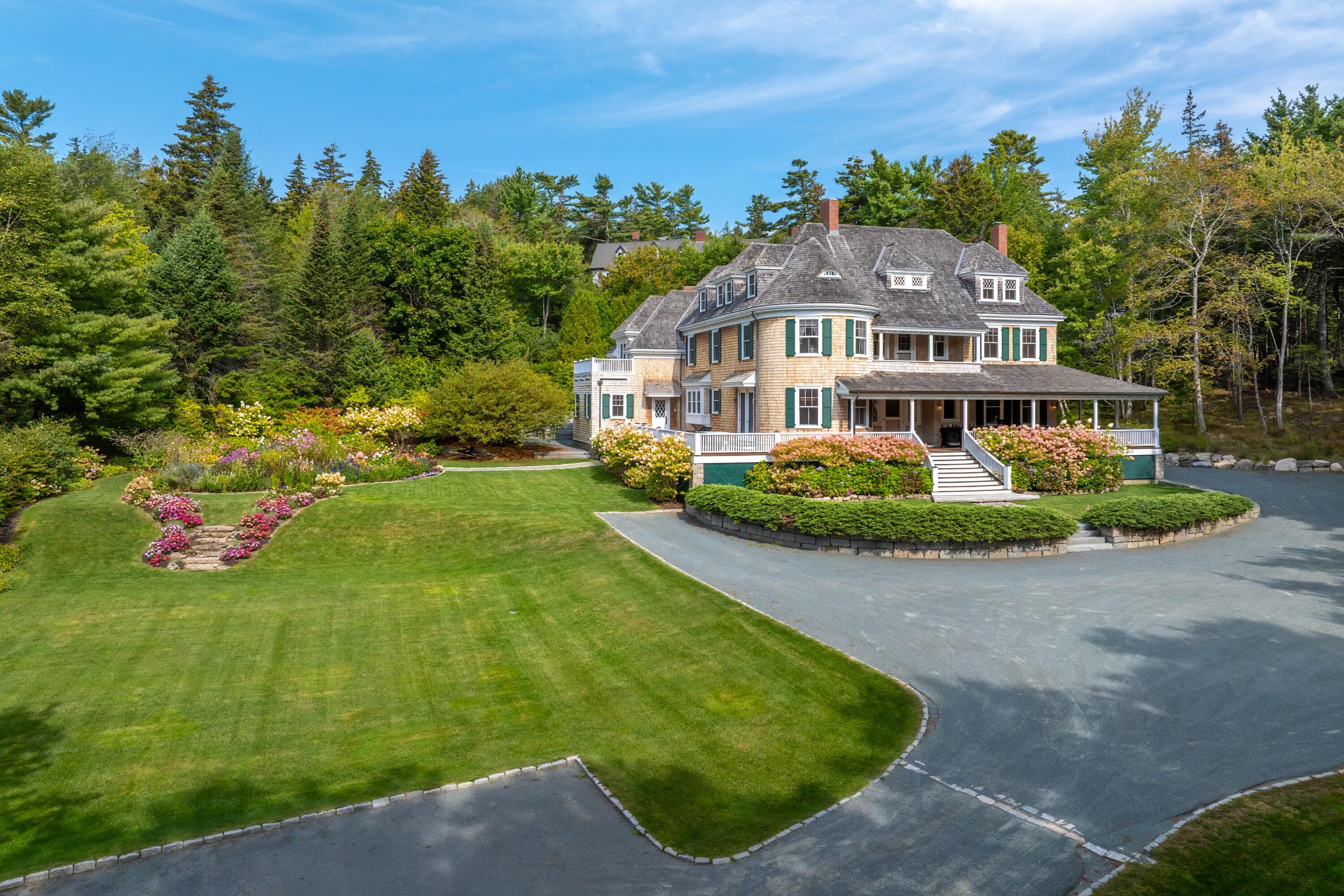 28 Harborside Rd, Northeast Hbr