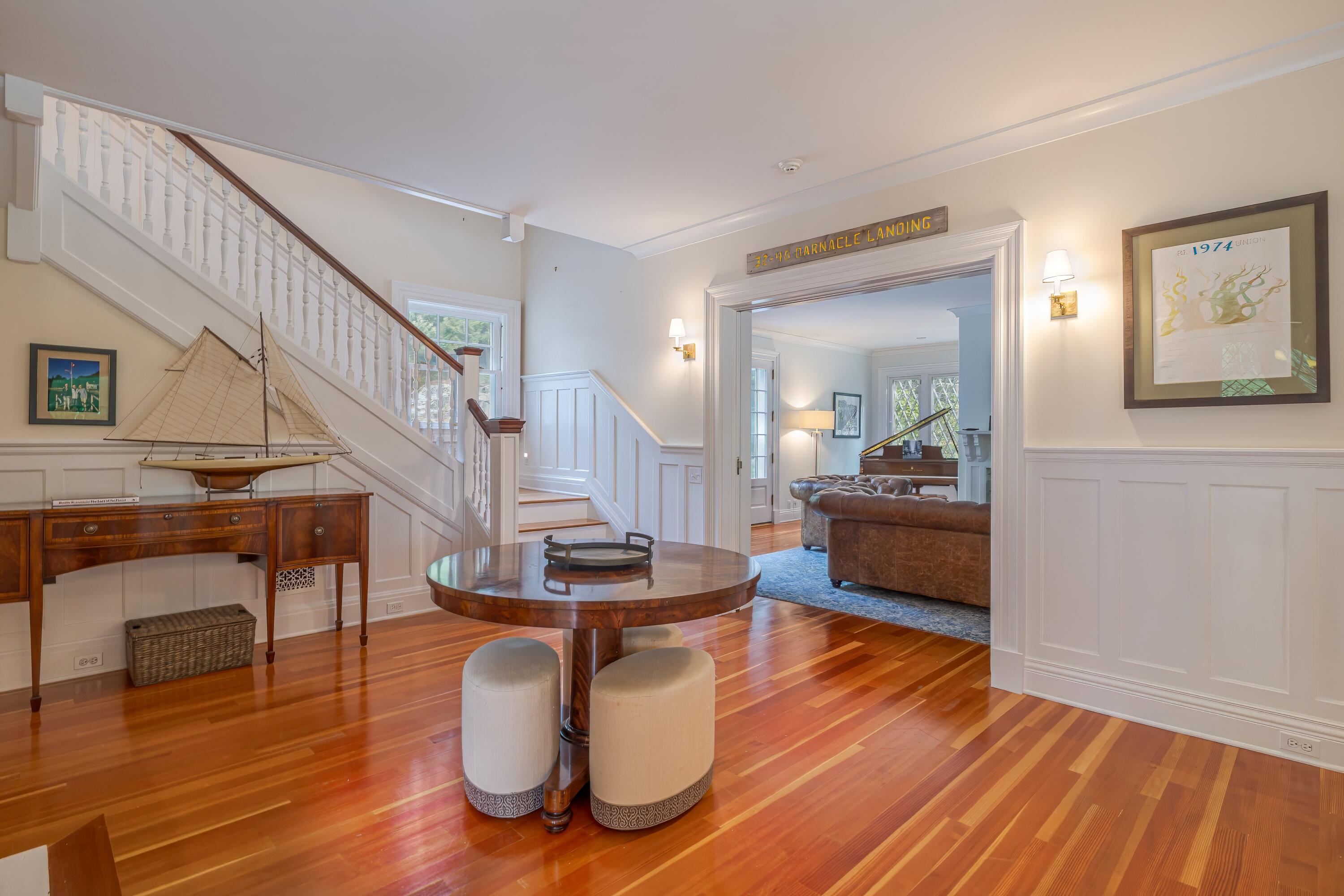 28 Harborside Rd, Northeast Hbr