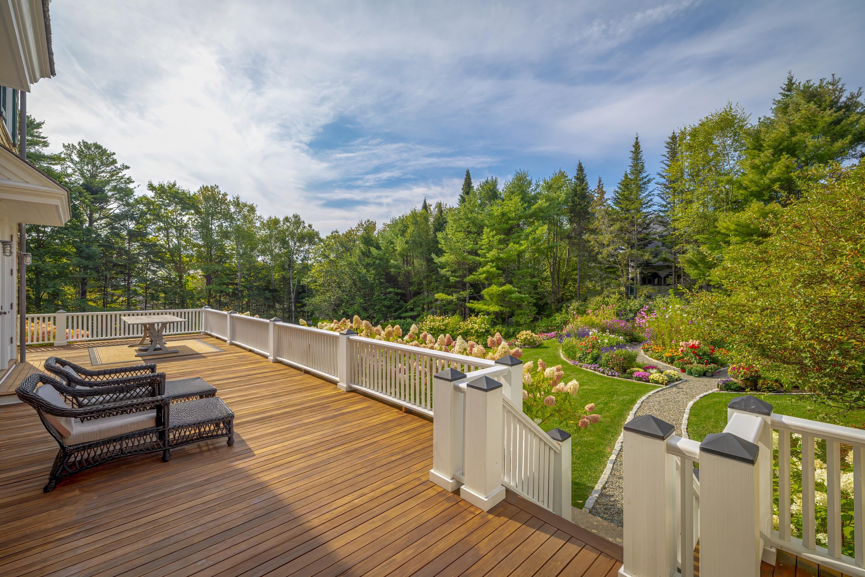 28 Harborside Rd, Northeast Hbr