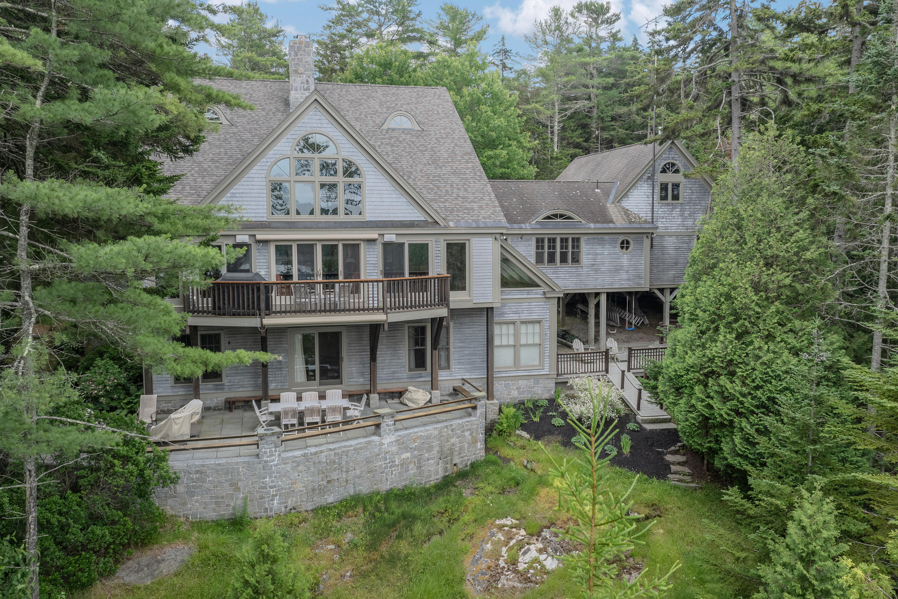 93 Governors Point Road