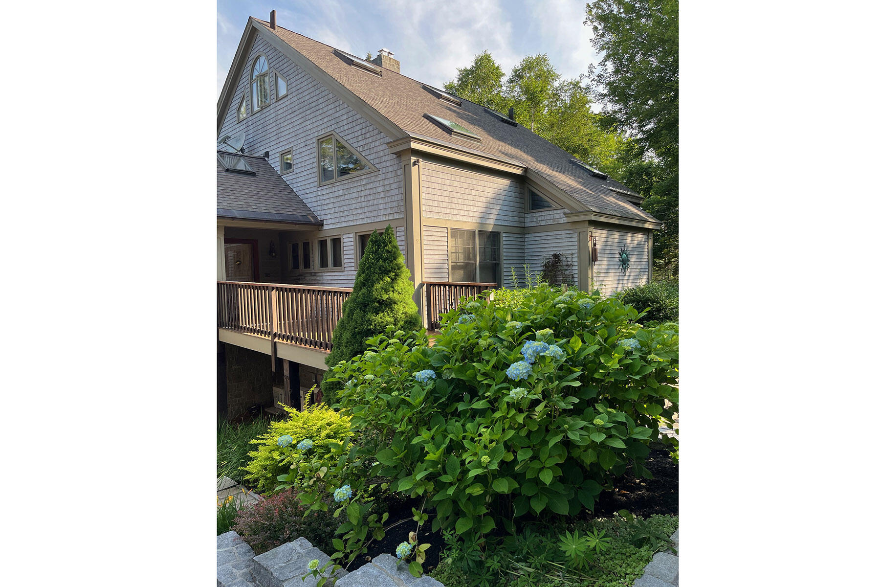 93 Governors Point Road