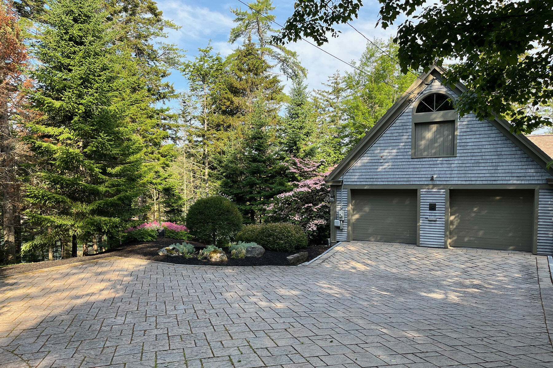 93 Governors Point Road