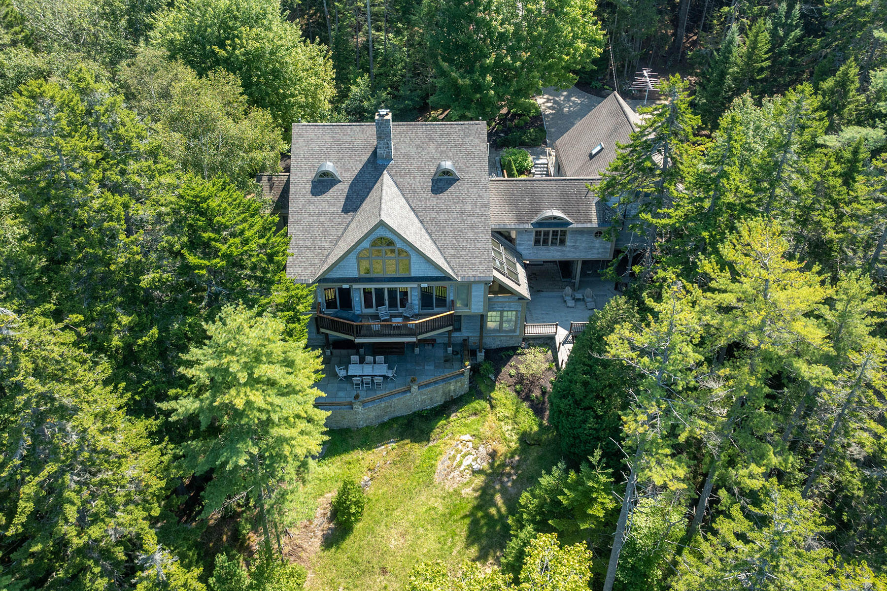 93 Governors Point Road