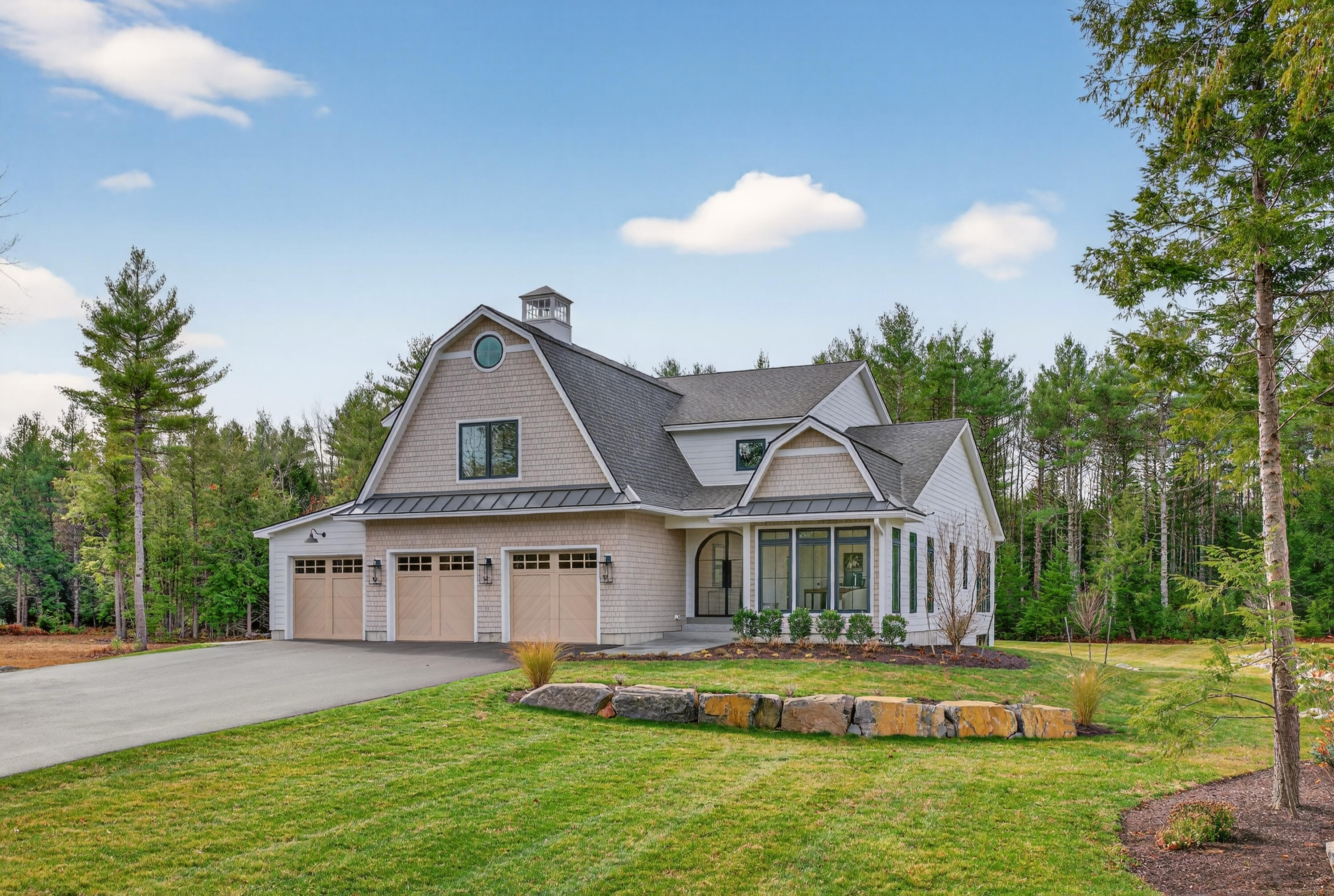 10 Martell Way